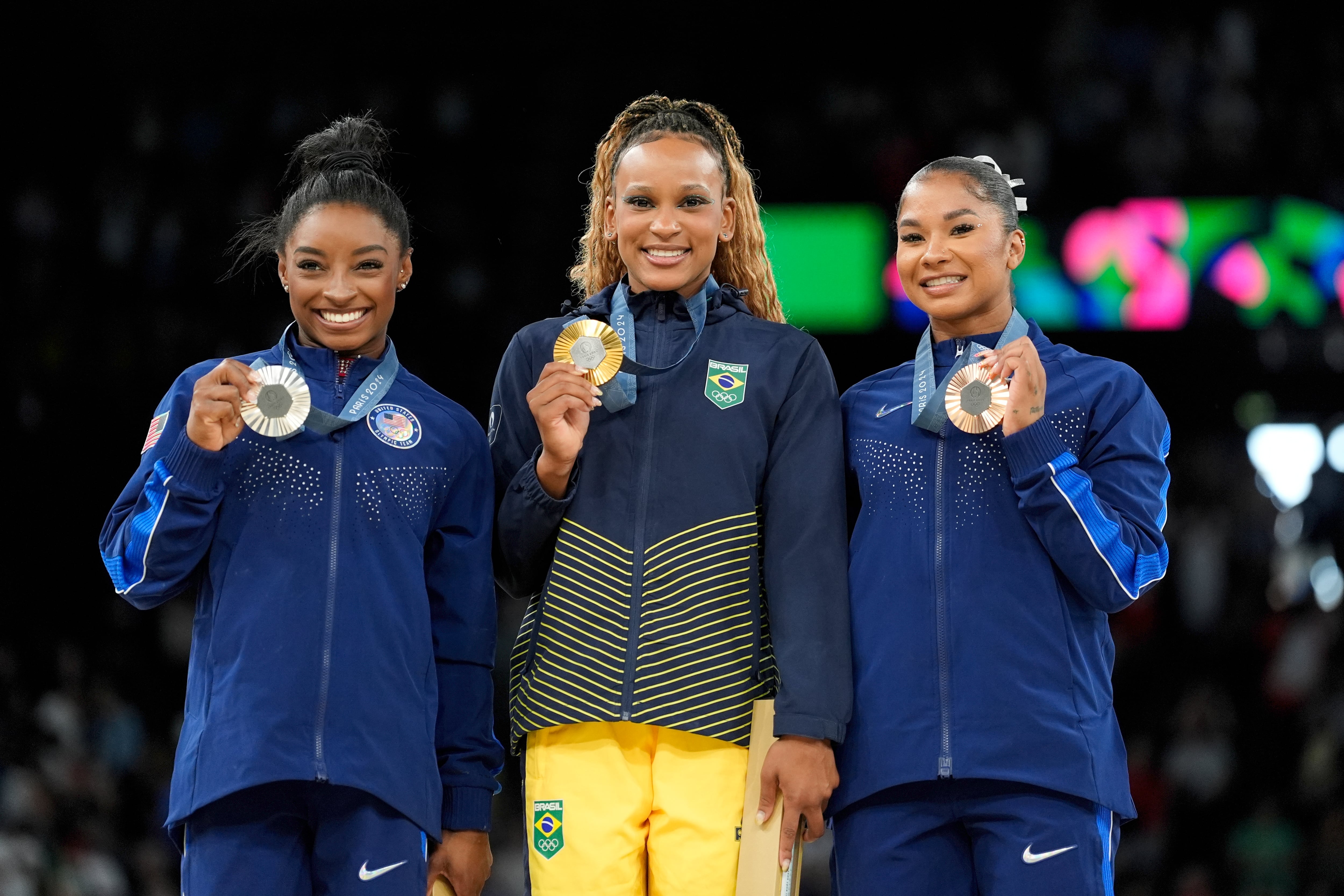 En París 2024, Andrade obtuvo oro en piso y dos platas en salto y all around (AP Foto/Abbie Parr)