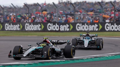 En la mejor carrera del año de la Fórmula 1, Lewis Hamilton volvió al triunfo en el Gran Premio de Gran Bretaña