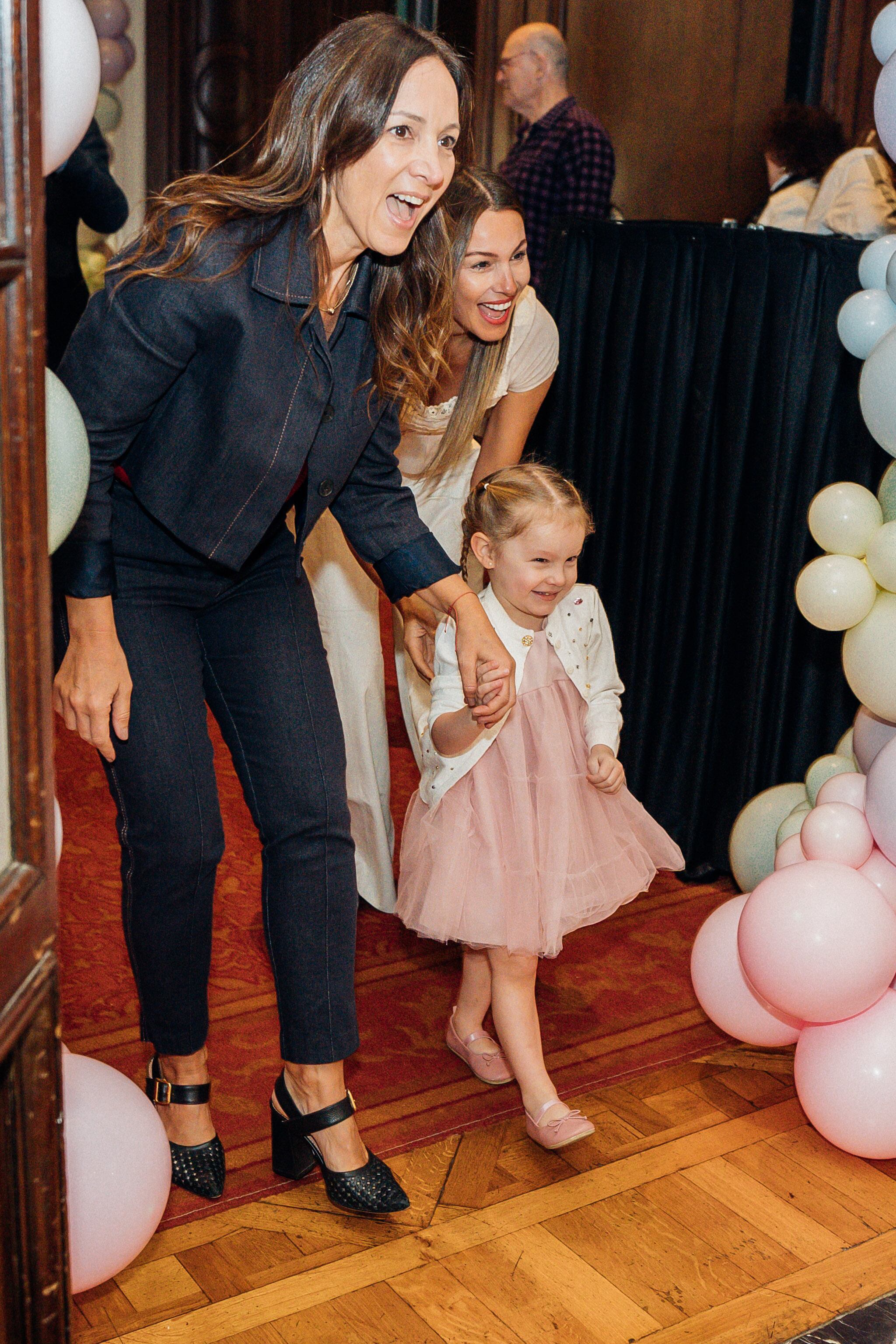 La espectacular fiesta de cumpleaños de Ana, la hija Pampita