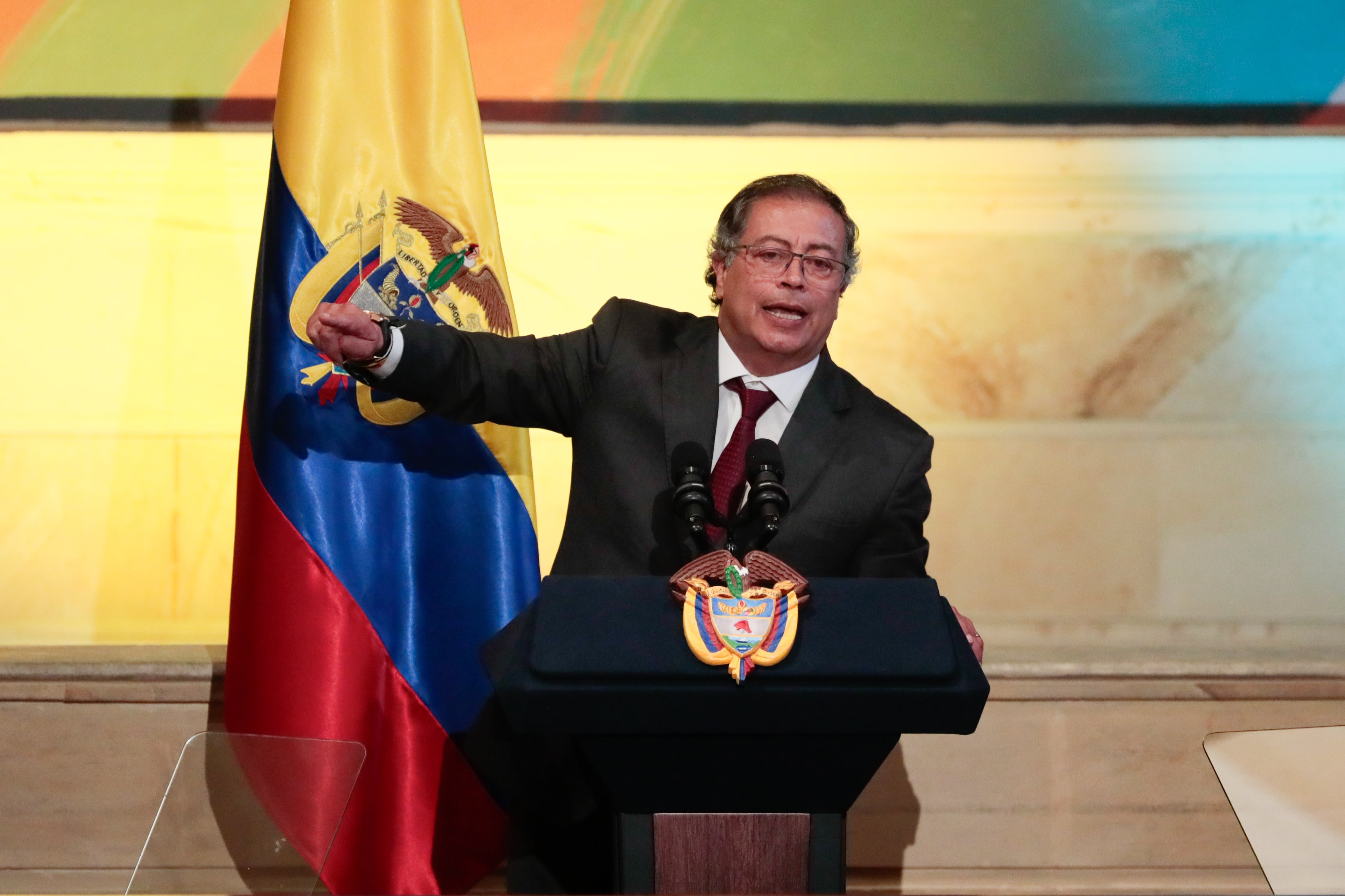 Gustavo Petro no llegó al encuentro que tenía agendado con colombianos en Nueva York: qué pasó