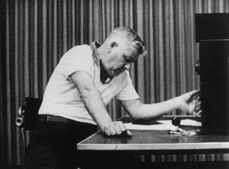 Una imagen del Experimento de Milgram (Archivo y manuscritos de la Universidad de Yale)