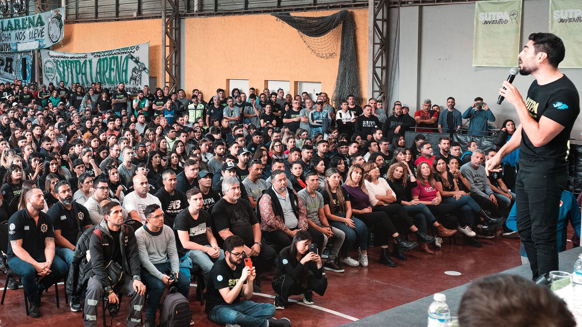 Facundo Moyano en el acto del Sindicato de Peajes