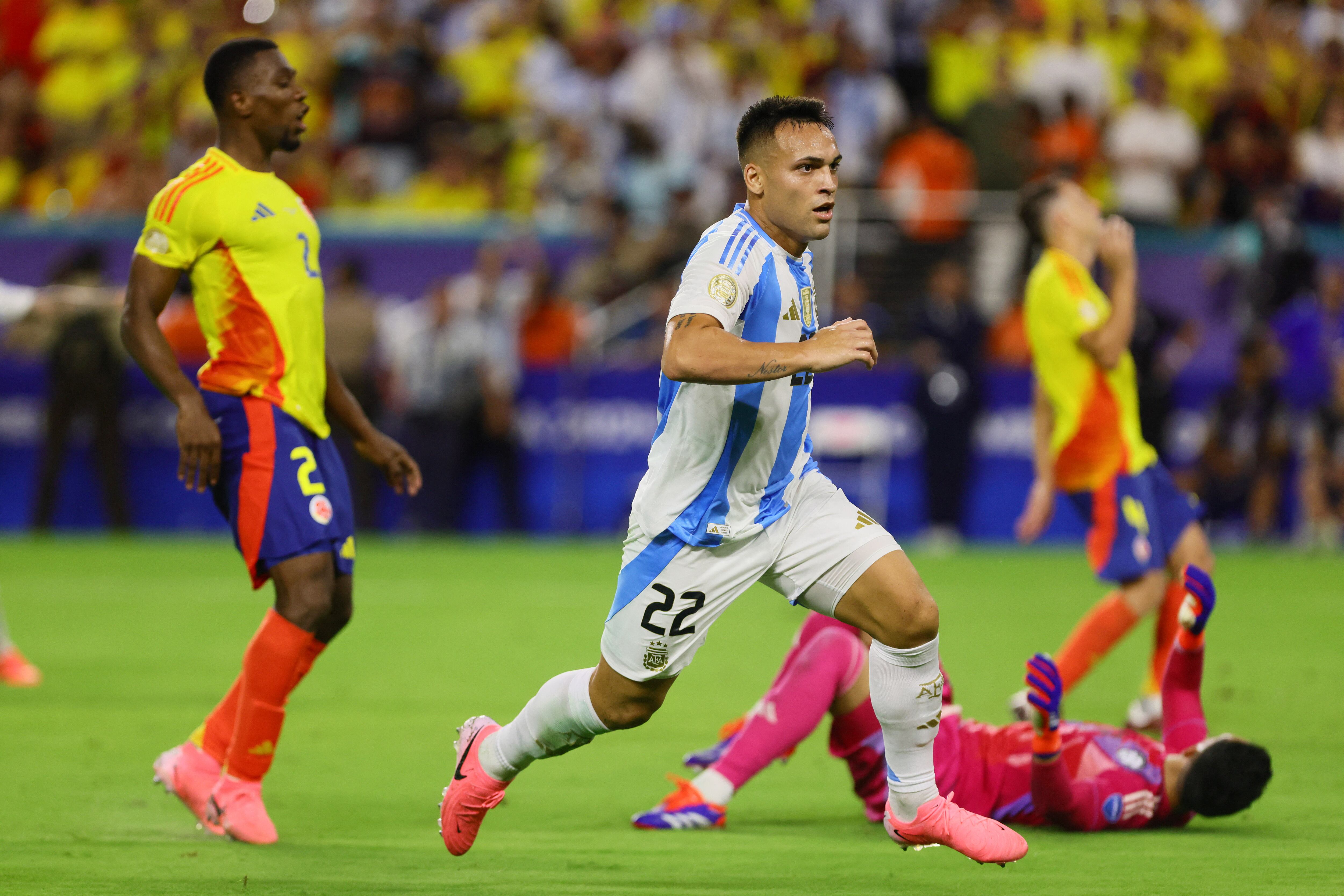 El Toro se consagró con su gol a Colombia (Mandatory Credit: Sam Navarro-USA TODAY Sports)