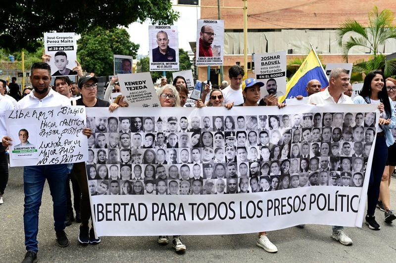 Borrell lamentó que, de momento, “hay más de 2.000 personas arbitrariamente detenidas" en Venezuela (REUTERS)