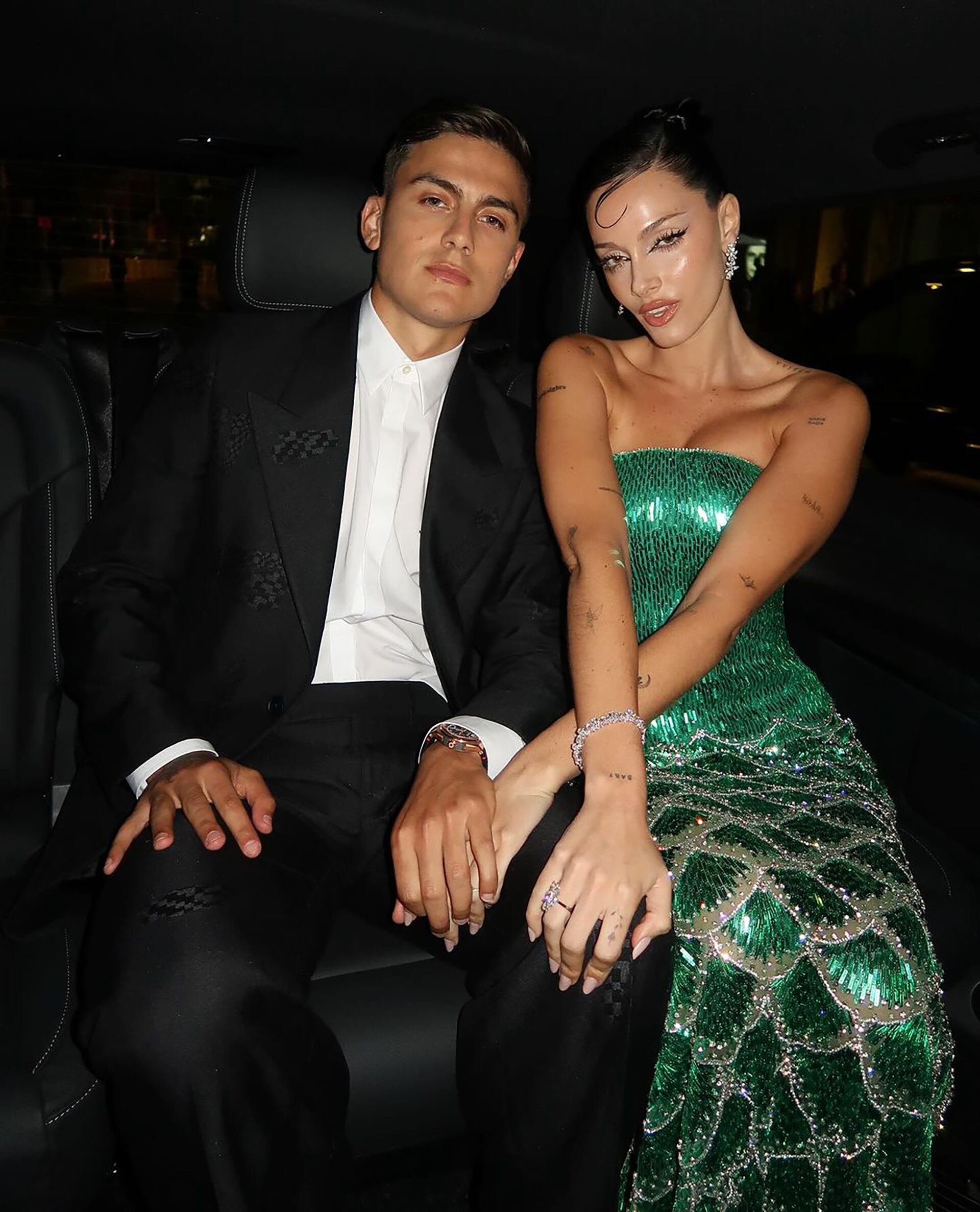 Oriana Sabatini y Paulo Dybala en Cannes