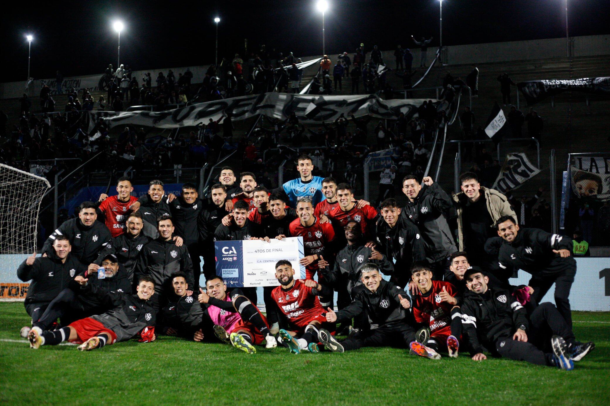 El festejo de los jugadores de Central Córdoba (@cacc_sde)