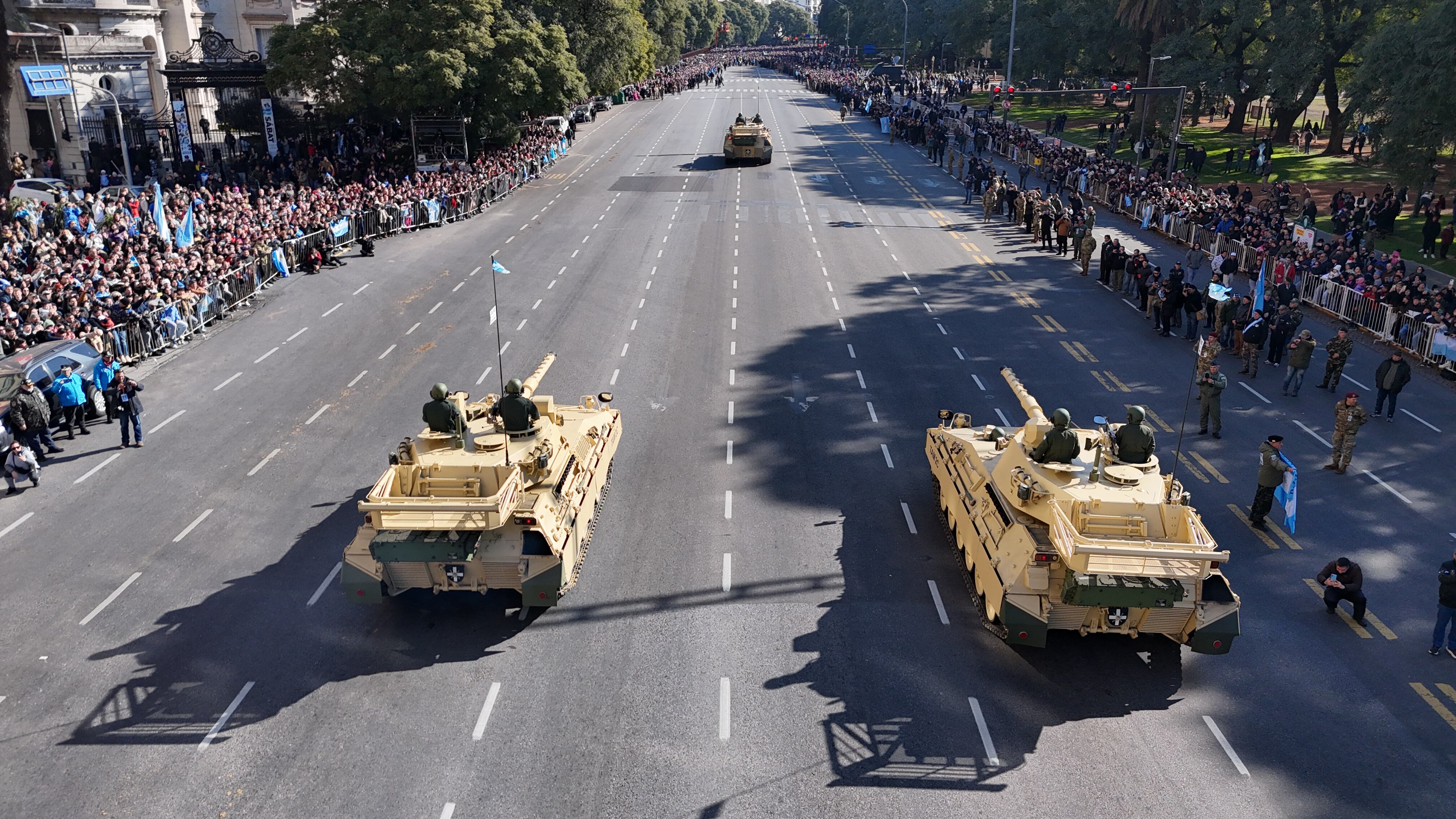 Desfile militar por el 9 de Julio - Drone