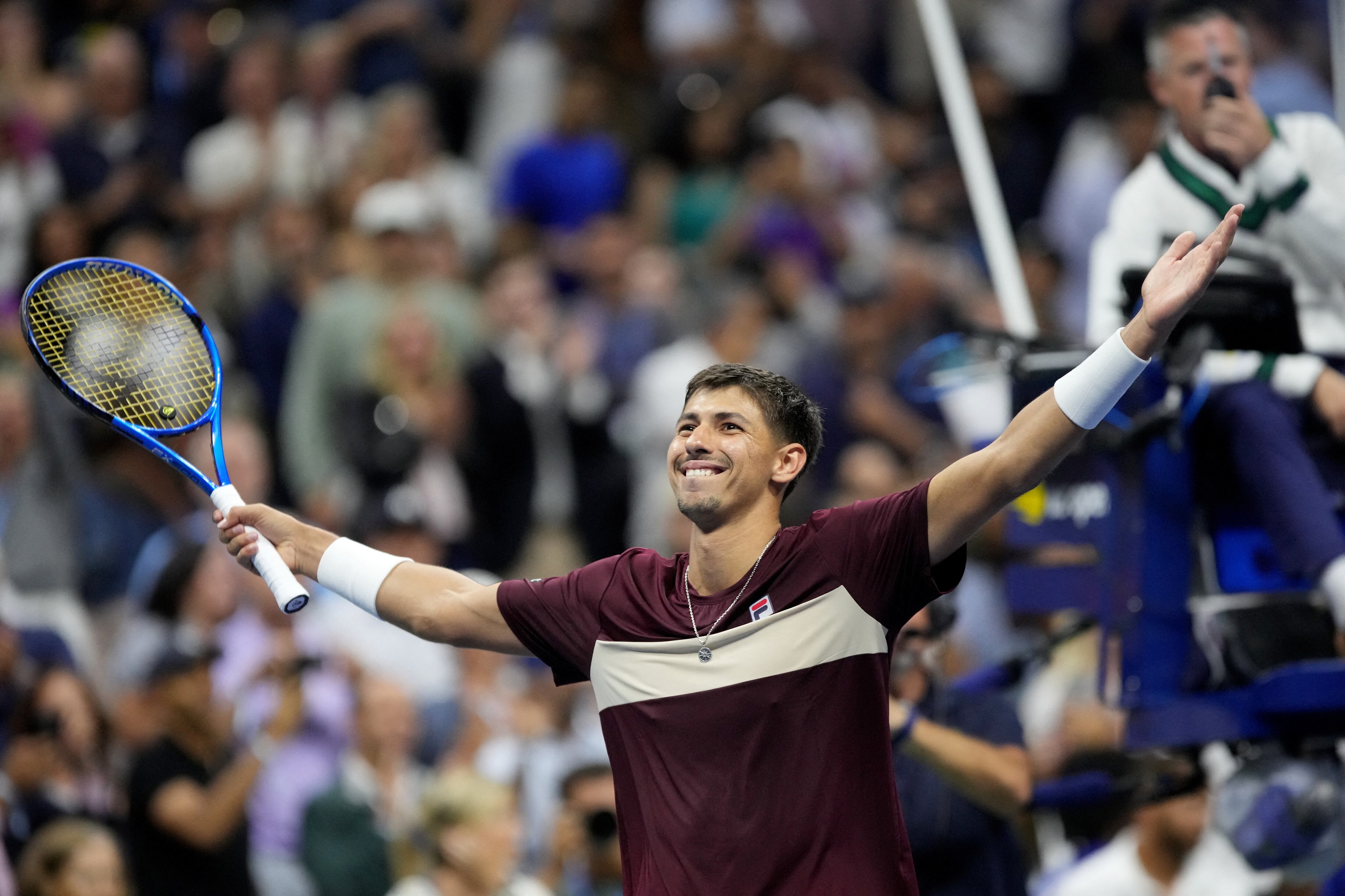 Alexei Popyrin celebra el gran triunfo ante Novak Djokovic 
en el US Open (REUTERS/Eduardo Munoz)