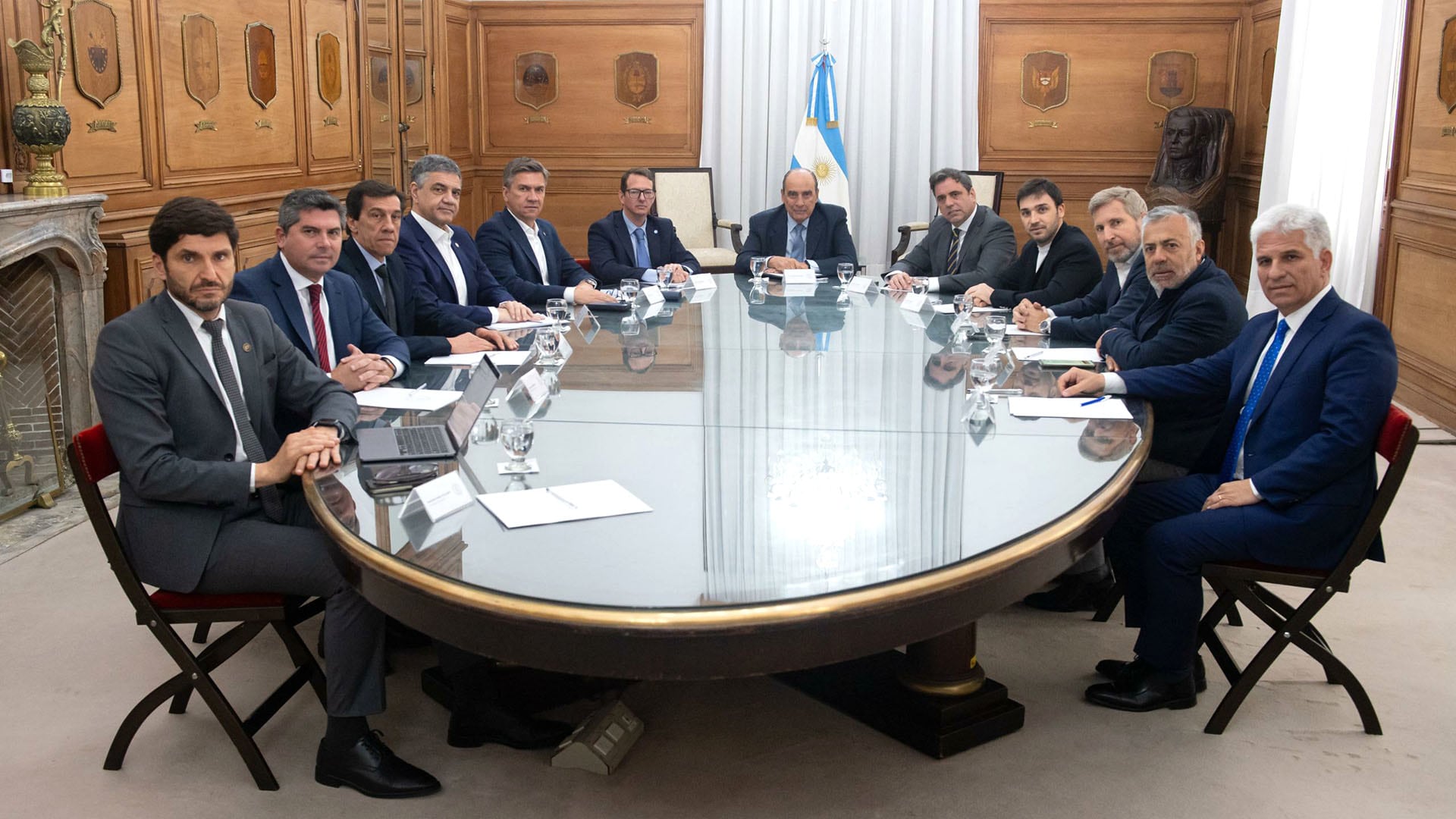 Guillermo Francos recibe a gobernadores de Juntos por el Cambio en Casa Rosada