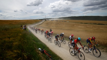 EN VIVO - Etapa 9 del Tour de Francia: Remco Evenepoel ataca en el grupo de favoritos