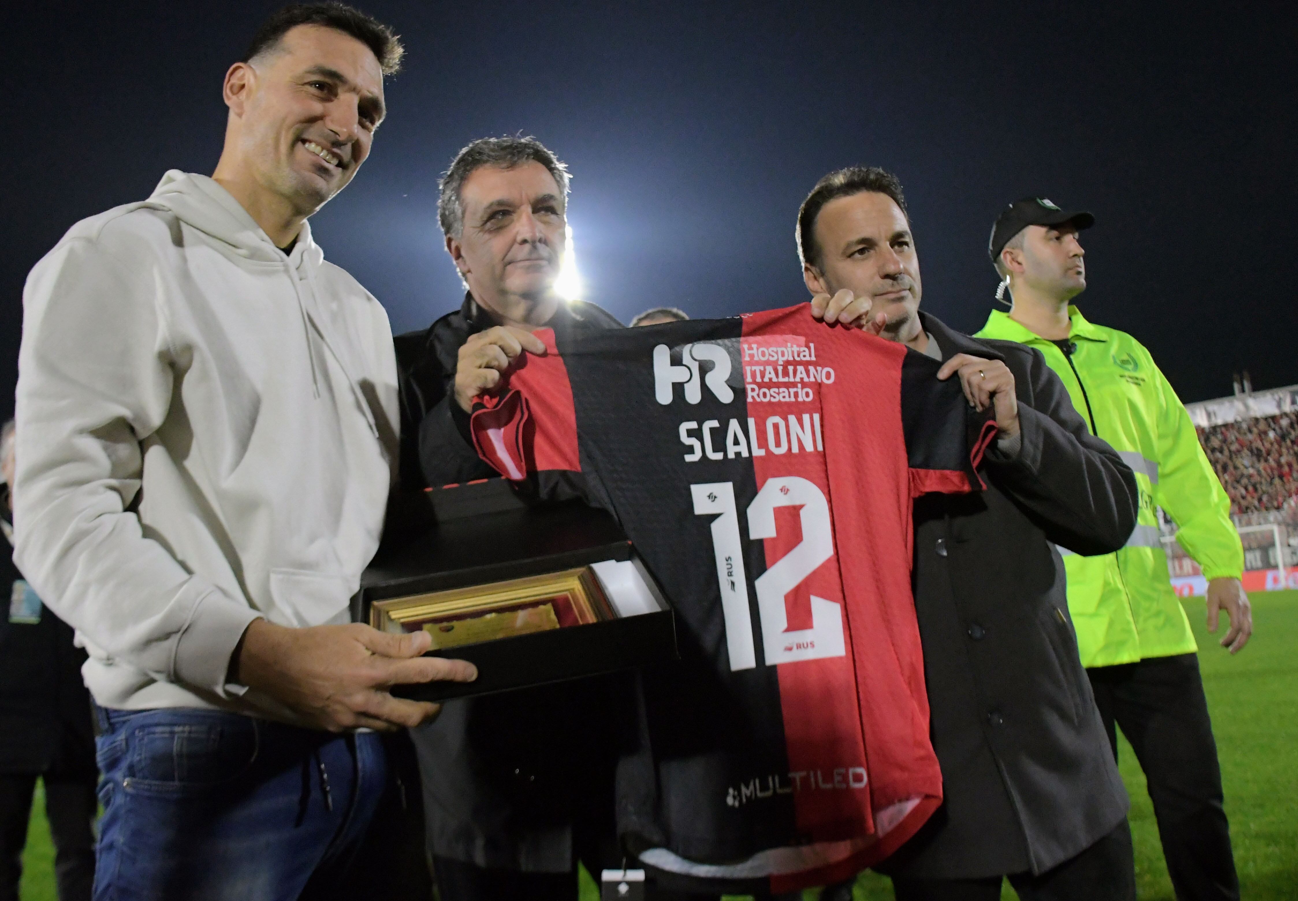 El homenaje de Newell's a Lionel Scaloni