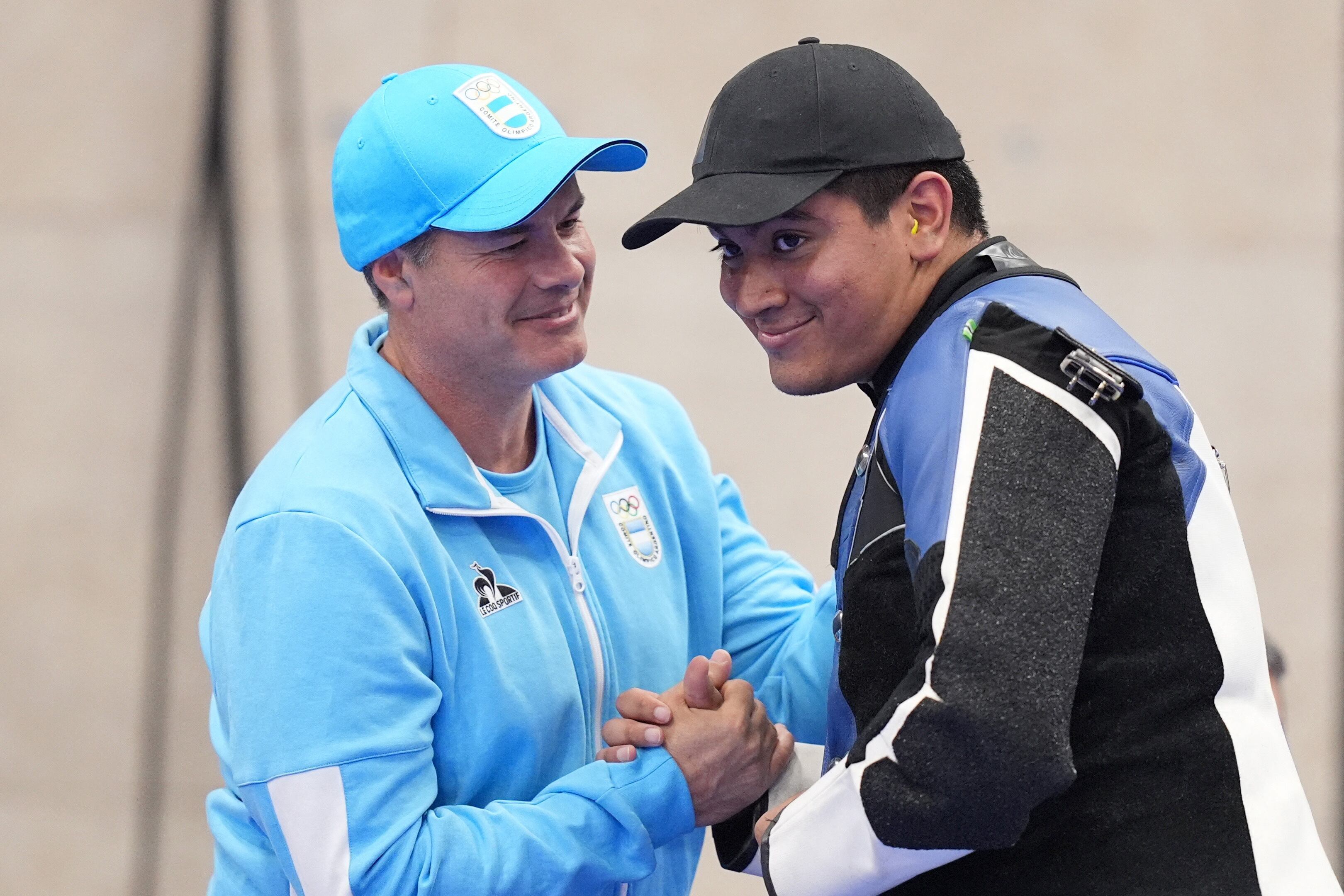 Julián Gutiérrez logró un nuevo diploma para la delegación argentina en París 2024 (REUTERS/Amr Alfiky)