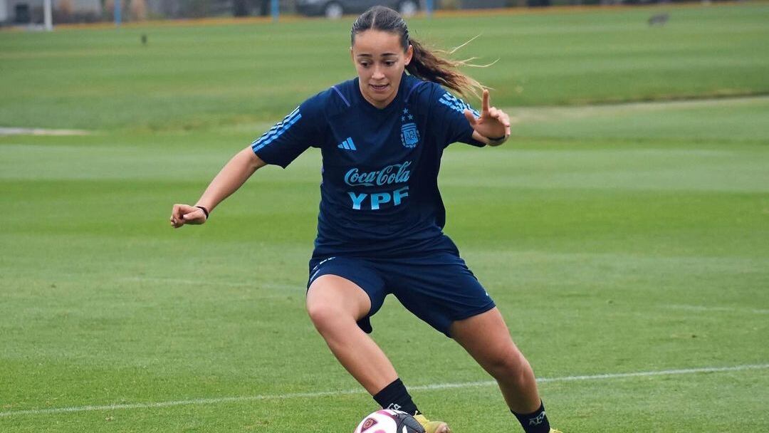 Delfina Lombardi fue convocada a la selección argentina para disputar la Copa del Mundo Sub 20 en Colombia (@delfi_lombardii)