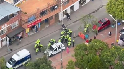Lanzaron granada contra establecimiento comercial en el norte de Bogotá a plena luz del día