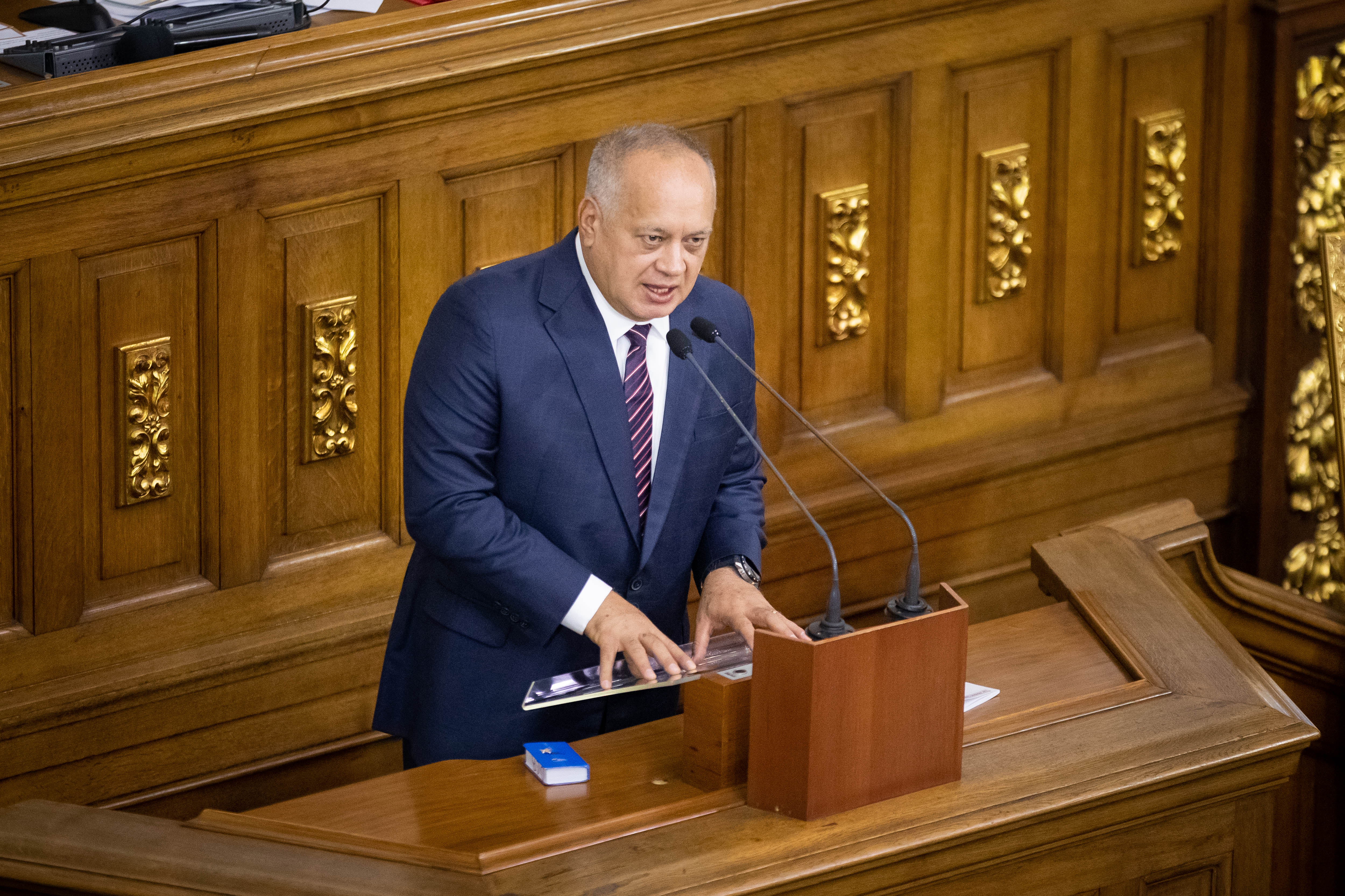 Diosdado Cabello en una sesión de la Asamblea Nacional de Venezuela (EFE/Rayner Pena R/Archivo)
