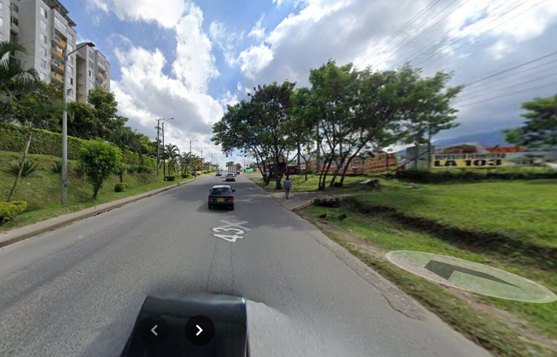 Esta es la vía peligrosa de la que los residentes adviertes amplios riesgos, en la carrera 5 con calle 103 de Ibagué - crédito Google Maps