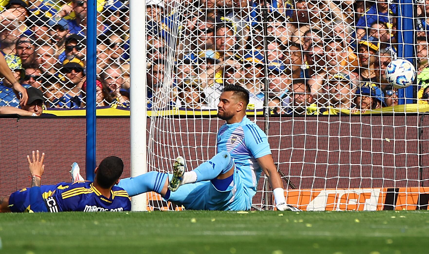 Romero se lamenta por el primer gol del Superclásico 