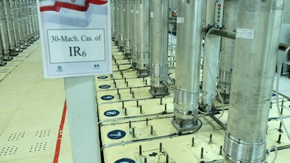 Irán instaló otros cuatro grupos de centrifugadoras para el enriquecimiento de uranio