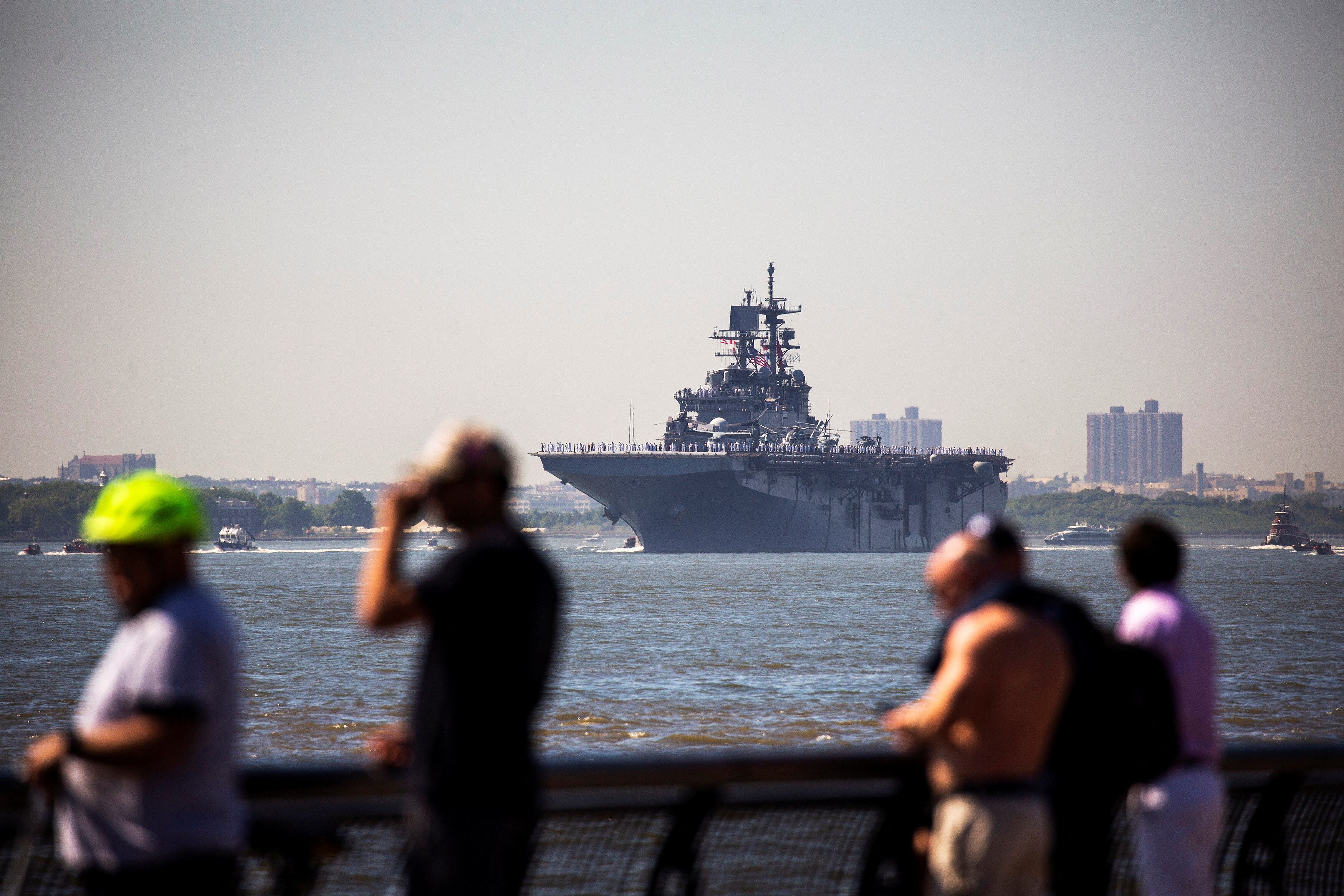 El USS Bataan en Nueva York (REUTERS/Eduardo Munoz)