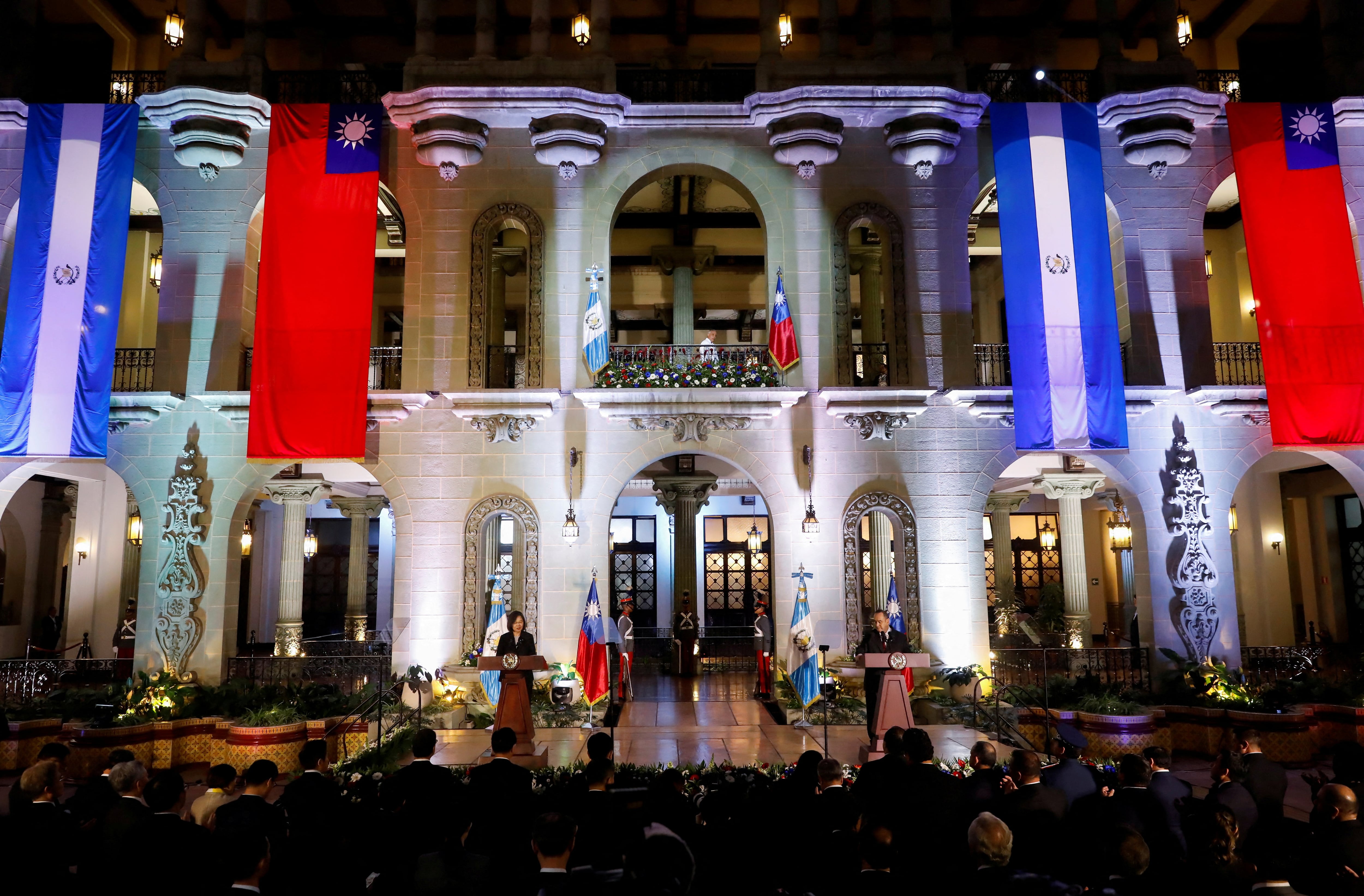 Guatemala reconoce la soberanía de Taiwán en medio de su disputa con China (REUTERS/Luis Echeverria)