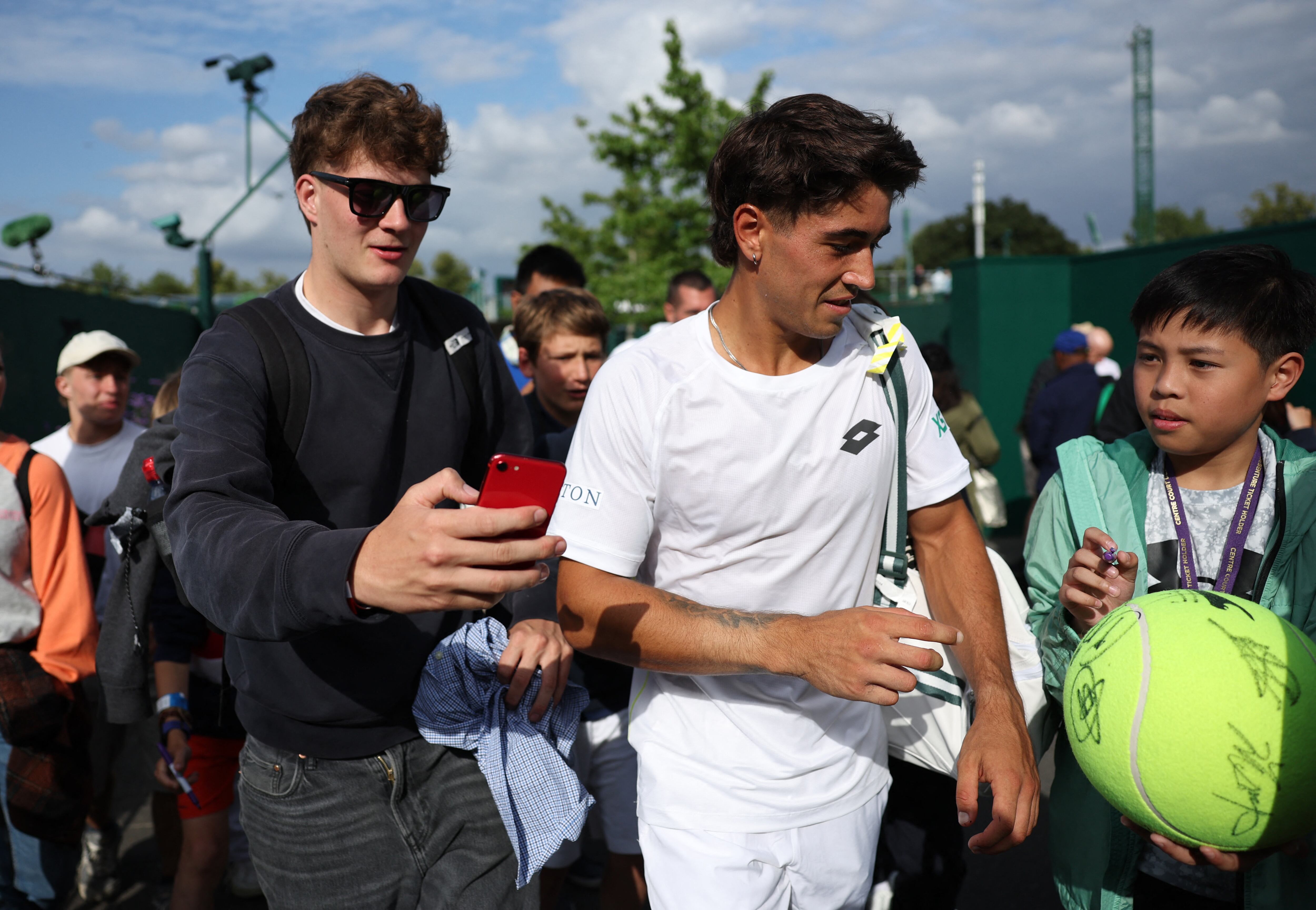 Comesaña se transformó en el jugador del día en Wimbledon (REUTERS/Isabel Infantes)