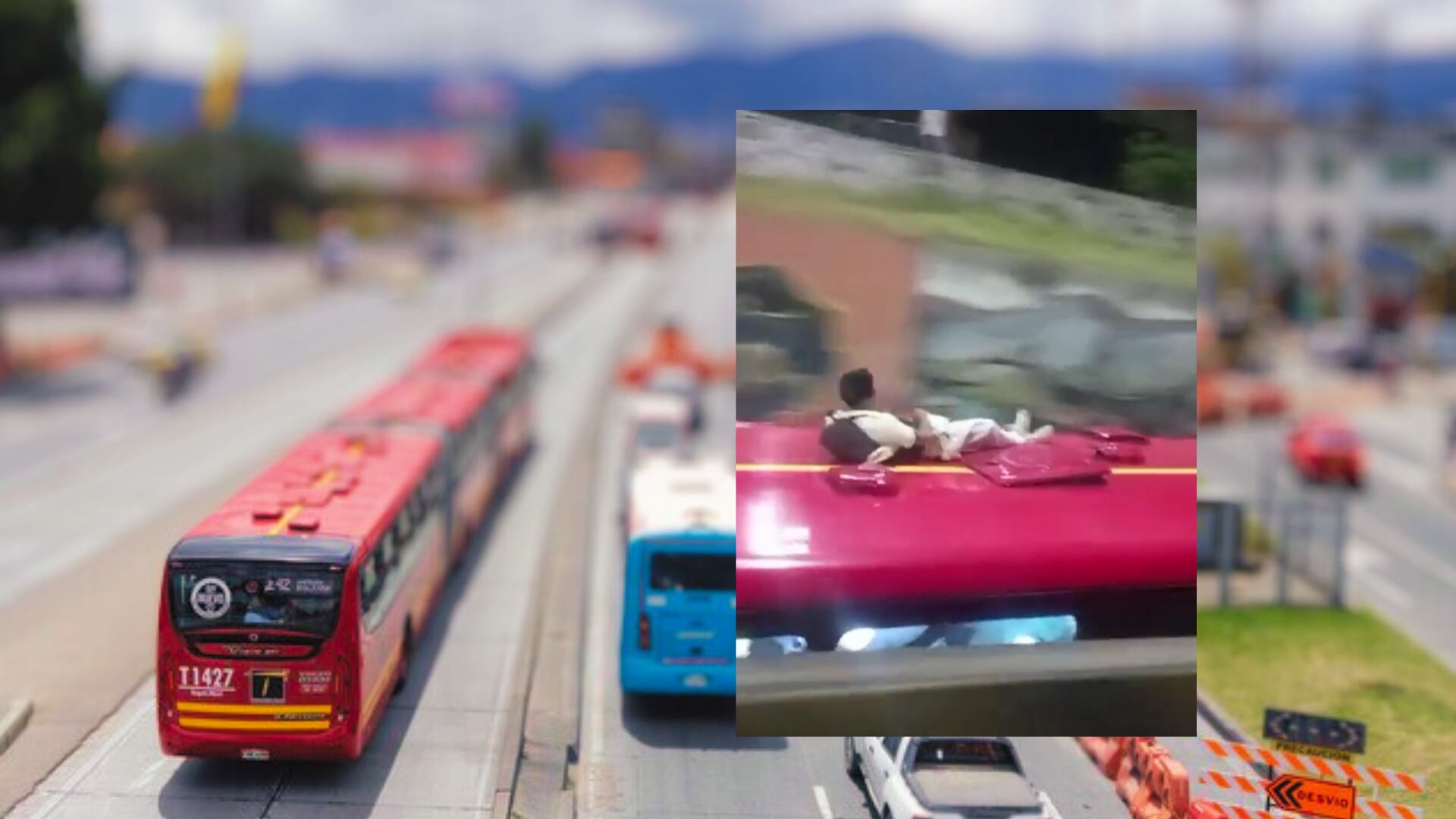 Así iba el hombre en el techo del bus. Los ciudadanos se preguntaron en redes cómo había logrado treparse hasta ahí - crédito Colprensa y TikTok