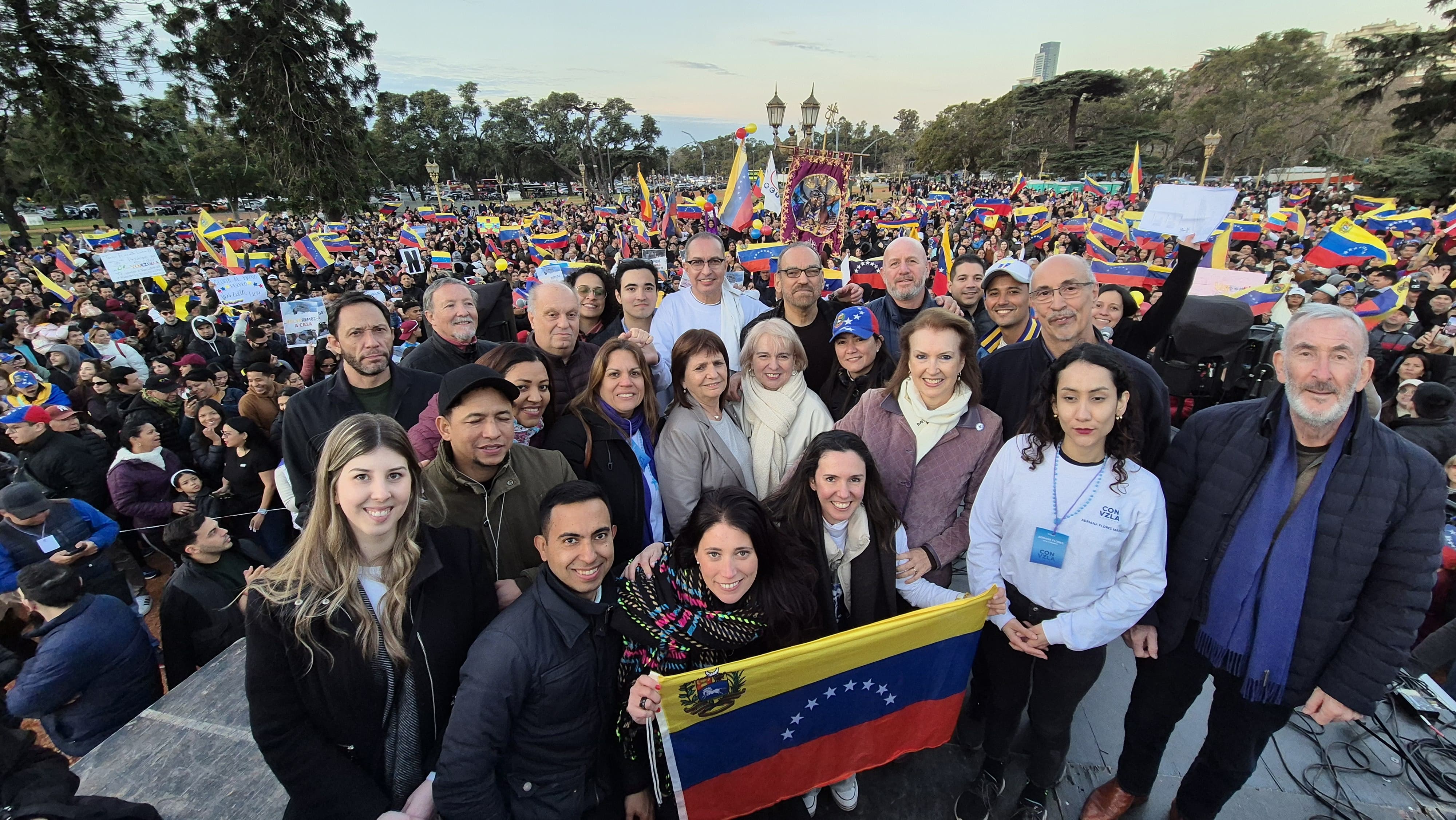 Los dirigentes argentinos que se manifestaron en contra de la dictadura chavista