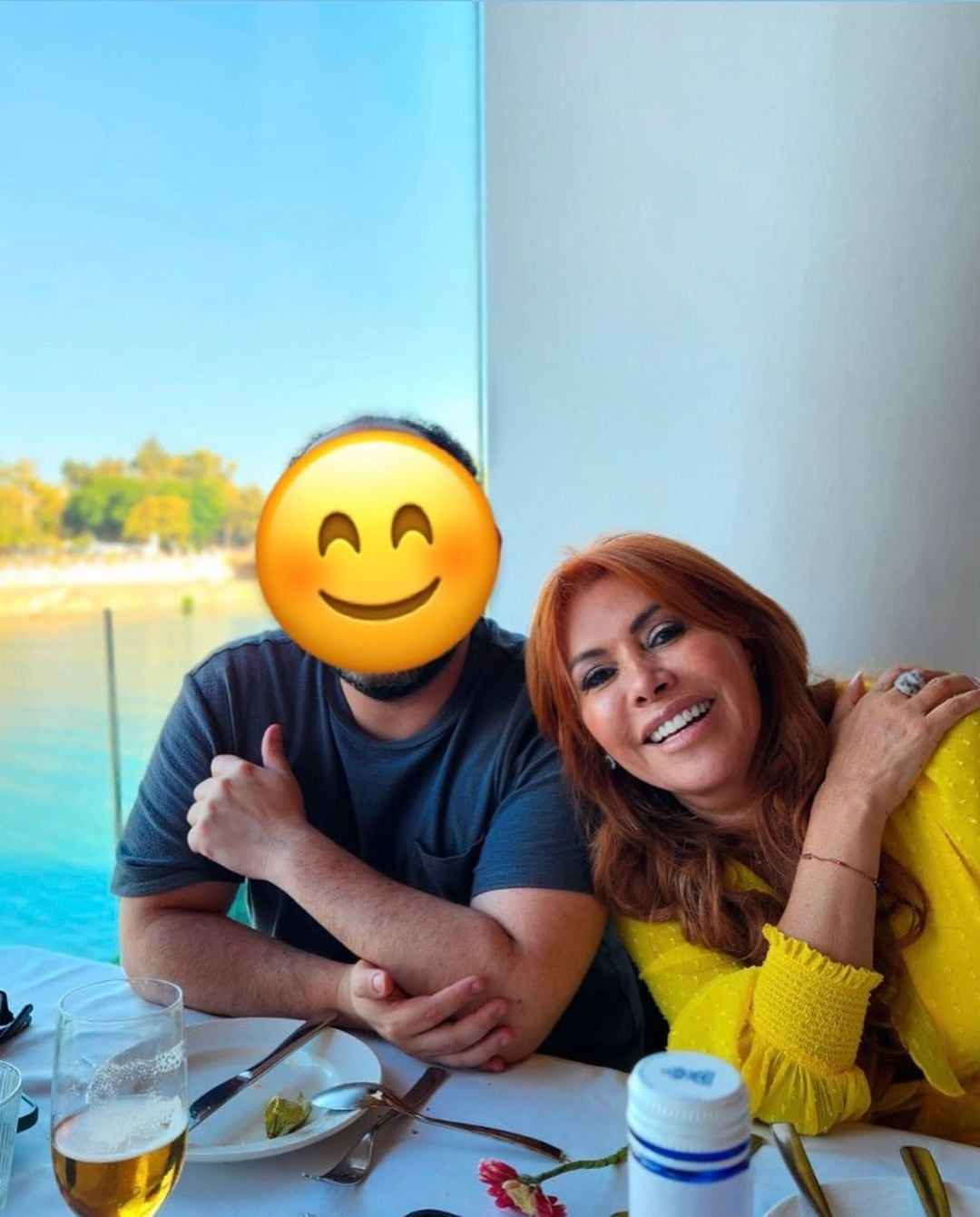 Magaly Medina y su hijo Gianmarco Mendoza disfrutan de un emotivo reencuentro en Sevilla, pero las críticas por la foto no se hicieron esperar.