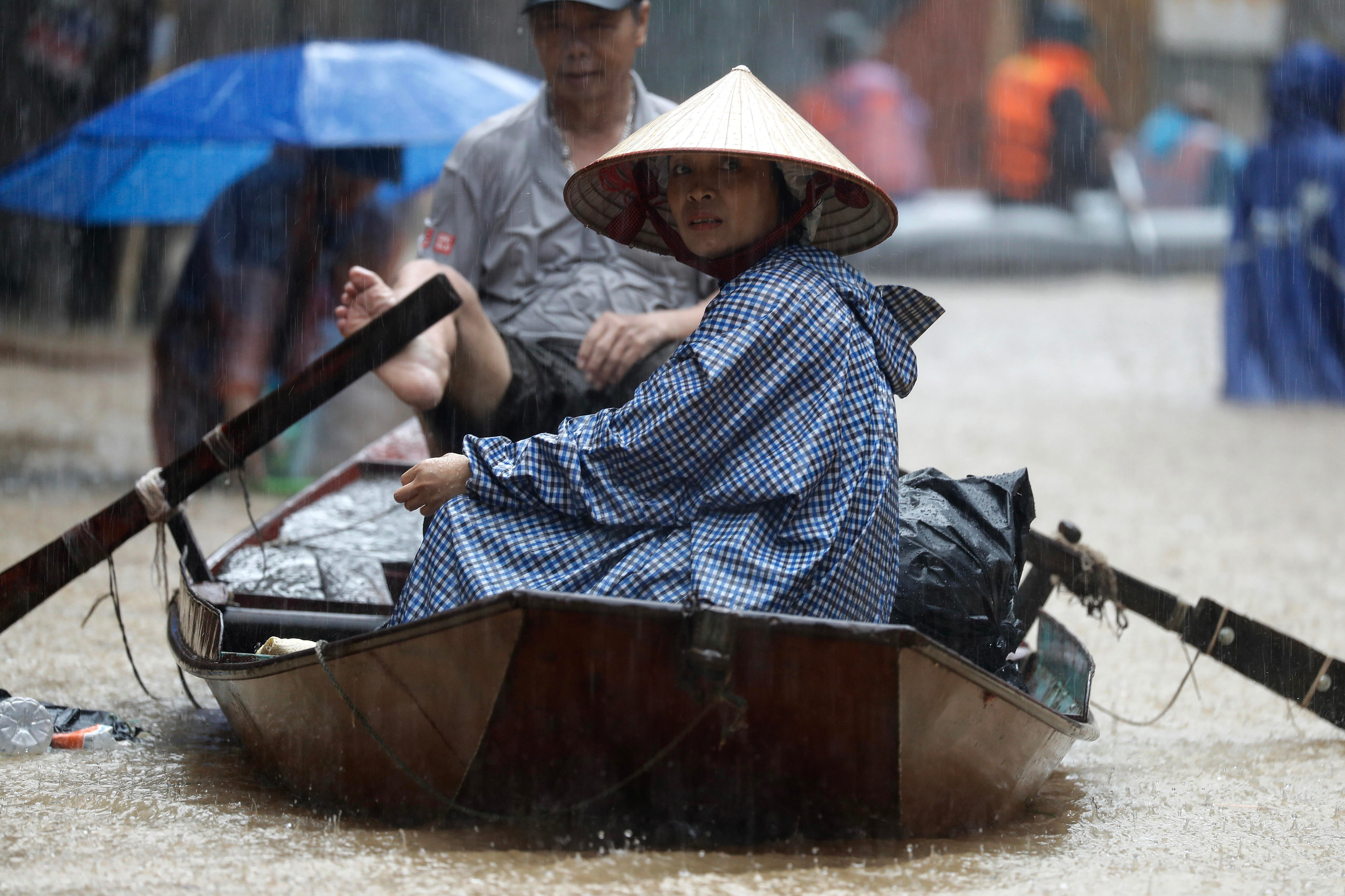 Vietnam se prepara para una tormenta tropical tras el impacto devastador del tifón Yagi