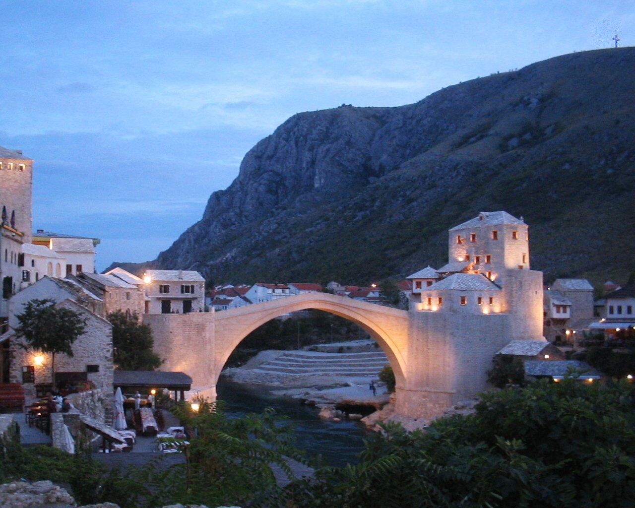 Puente Viejo de Mostar, en Bosnia y Herzegovina (Wikimedia).