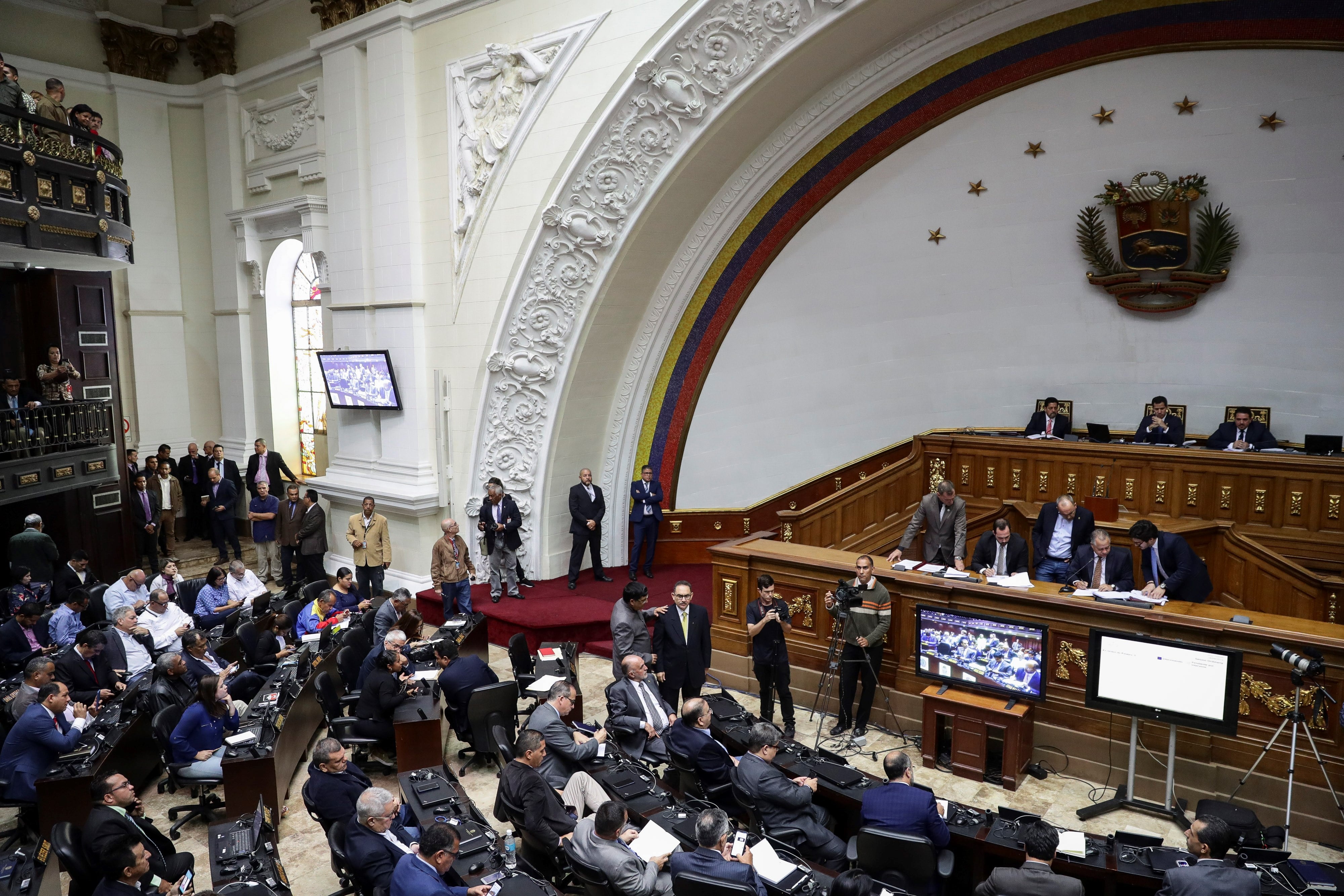 El régimen de Maduro avanza en su plan de romper relaciones con España: el Parlamento ya presentó un proyecto de acuerdo