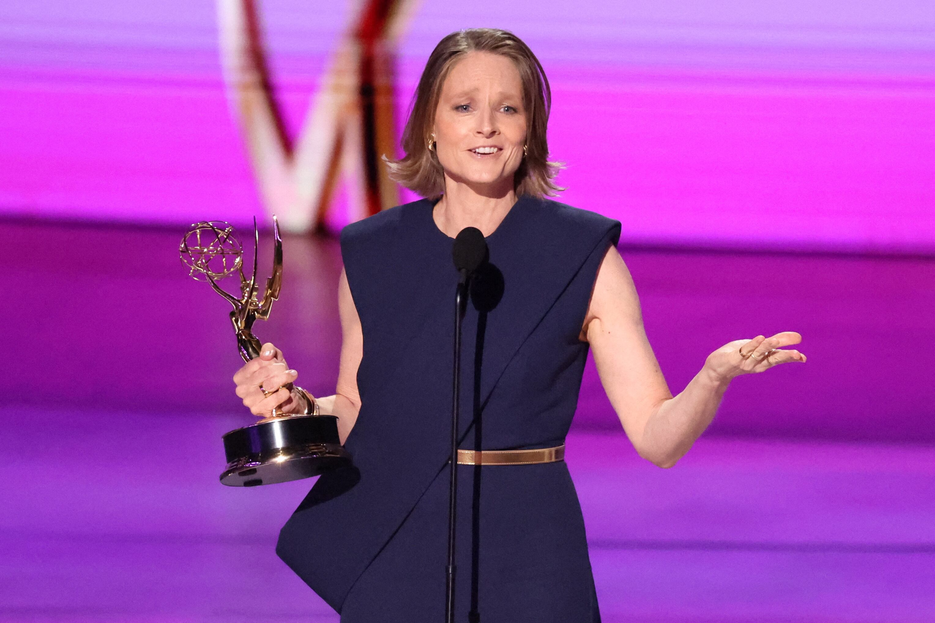 Jodie Foster fue galardonada con el Emmy a Mejor Actriz Principal en una Serie Limitada o Antológica por su actuación en “True Detective: Night Country” (REUTERS/Mario Anzuoni)