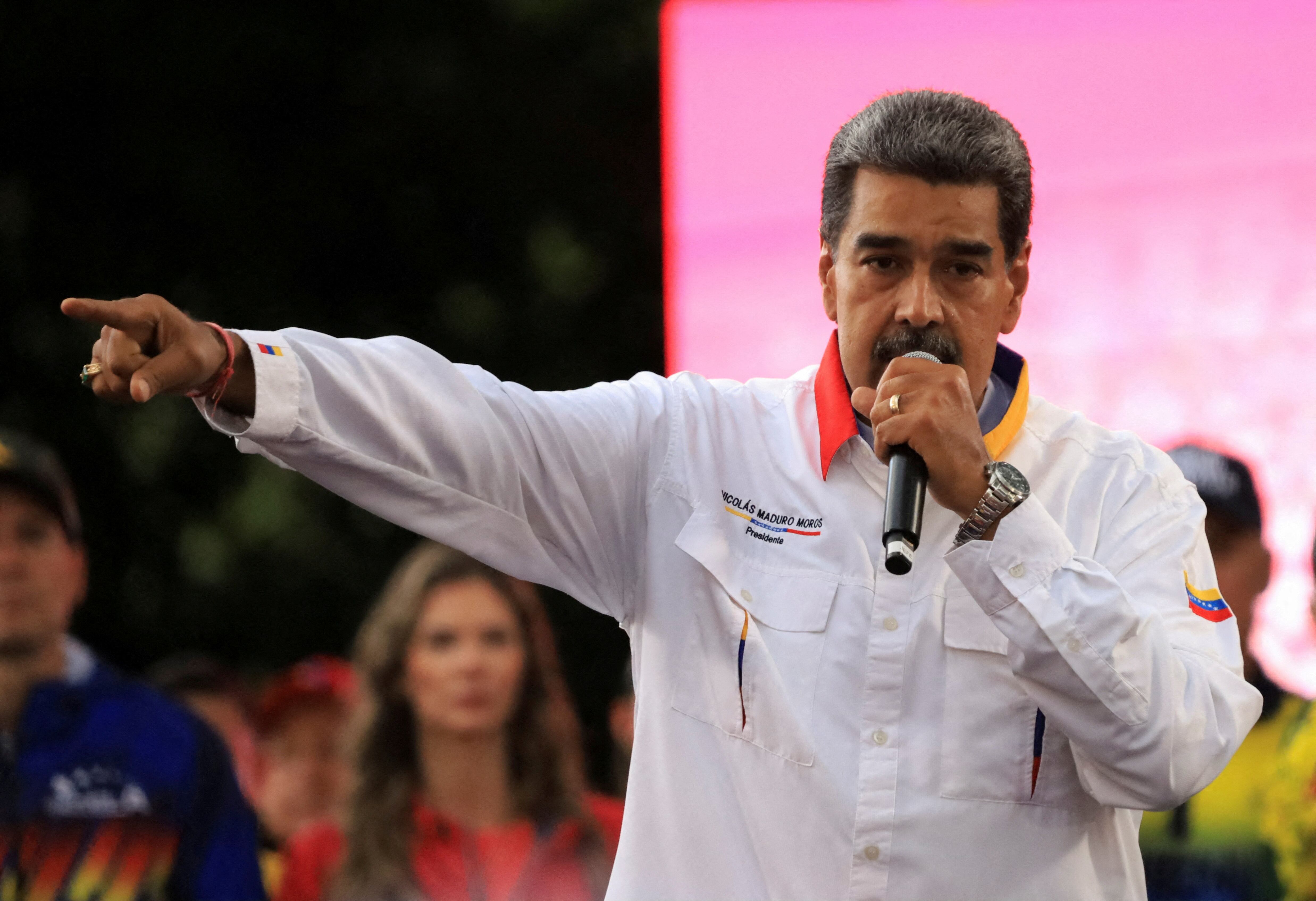 El dictador Maduro recrudeció la persecución contra la oposición tras las elecciones del 28 de julio (REUTERS/Maxwell Briceno)