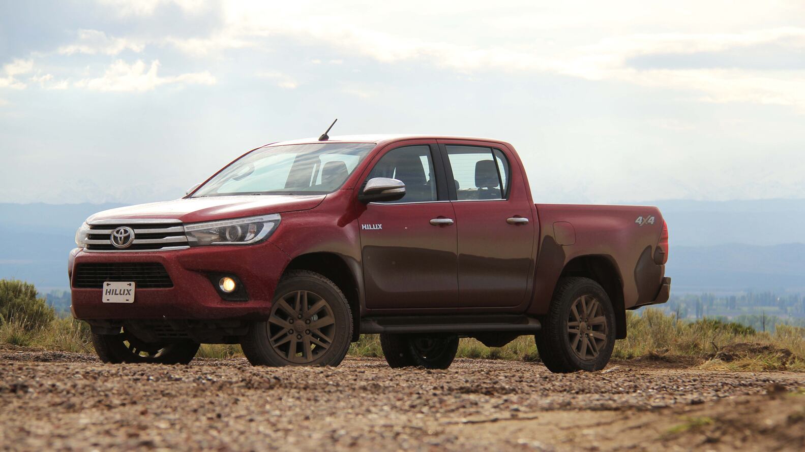 La pick-up Toyota Hilux es el segundo vehículo más vendido en el mercado de segunda mano