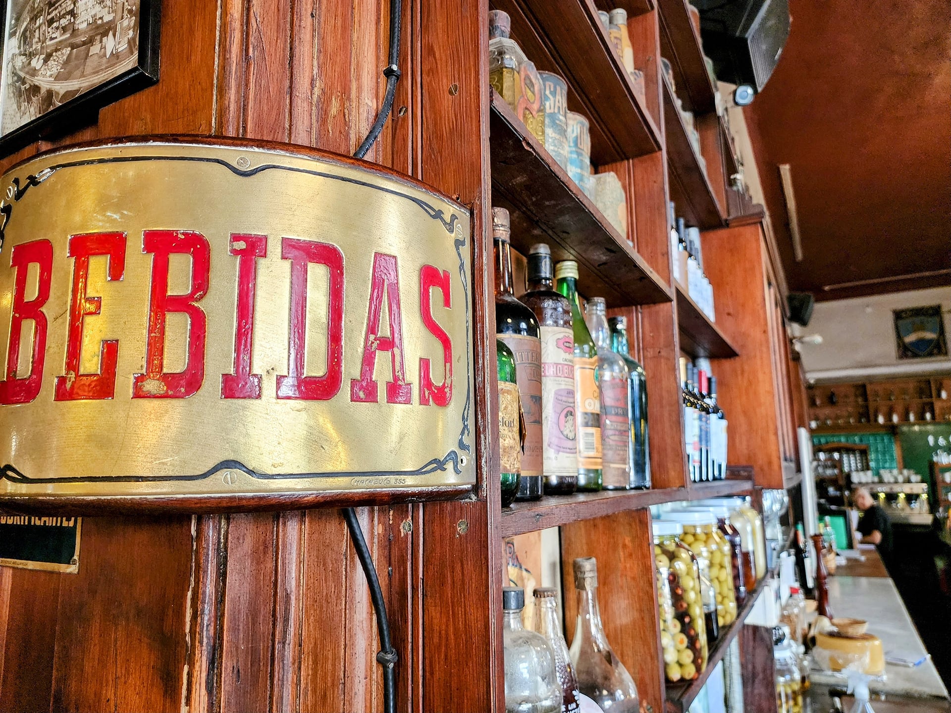 Cafetines de Buenos Aires. El Federal