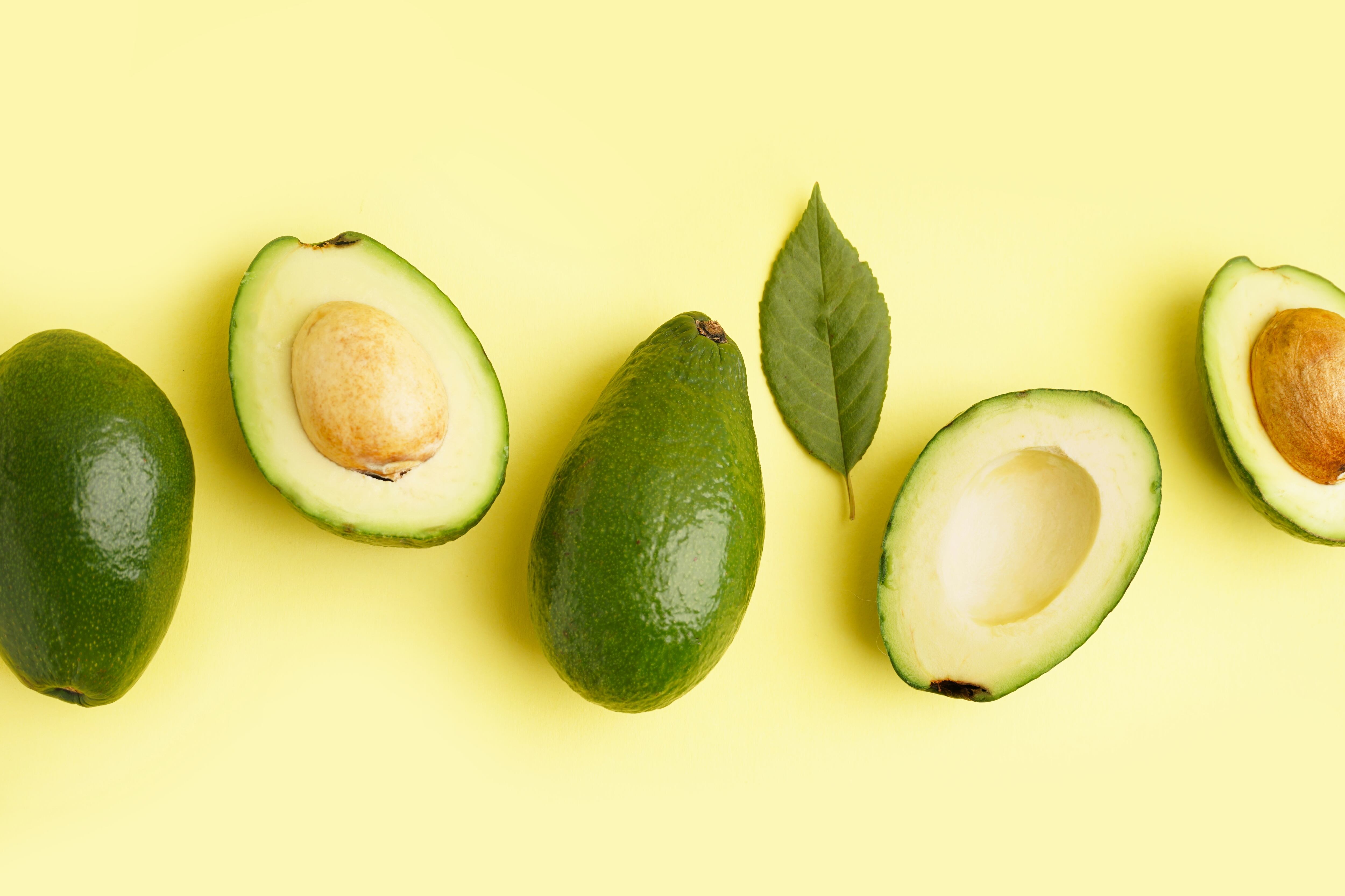 Aguacates frescos (ShutterStock España)