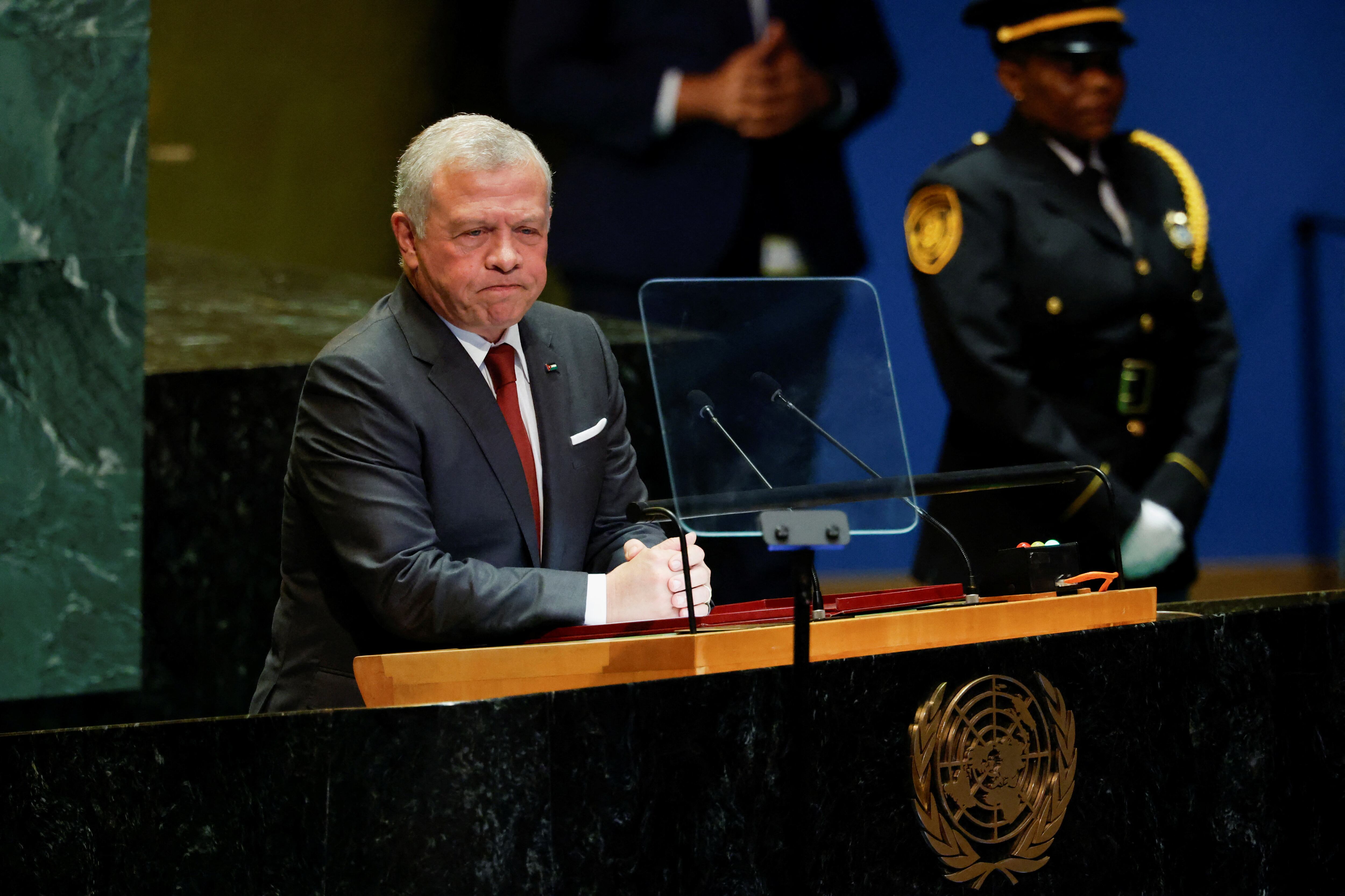 El rey de Jordania, Abdullah II bin Al Hussein habló en la 79ª Asamblea General de las Naciones Unidas, en la sede de la ONU en Nueva York, Estados Unidos, este 24 de septiembre de 2024 (REUTERS/Shannon Stapleton)