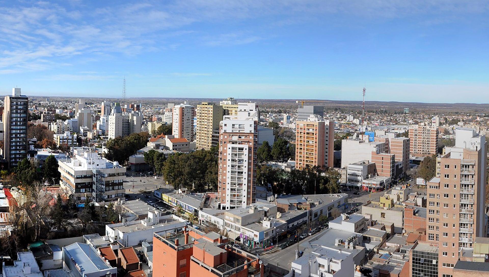 Neuquén capital es una de las ciudades de mayor progreso edilicio en el interior pero por el impulso de Vaca Muerta sigue teniendo dificultades para satisfacer la demanda que busca alquilar allí