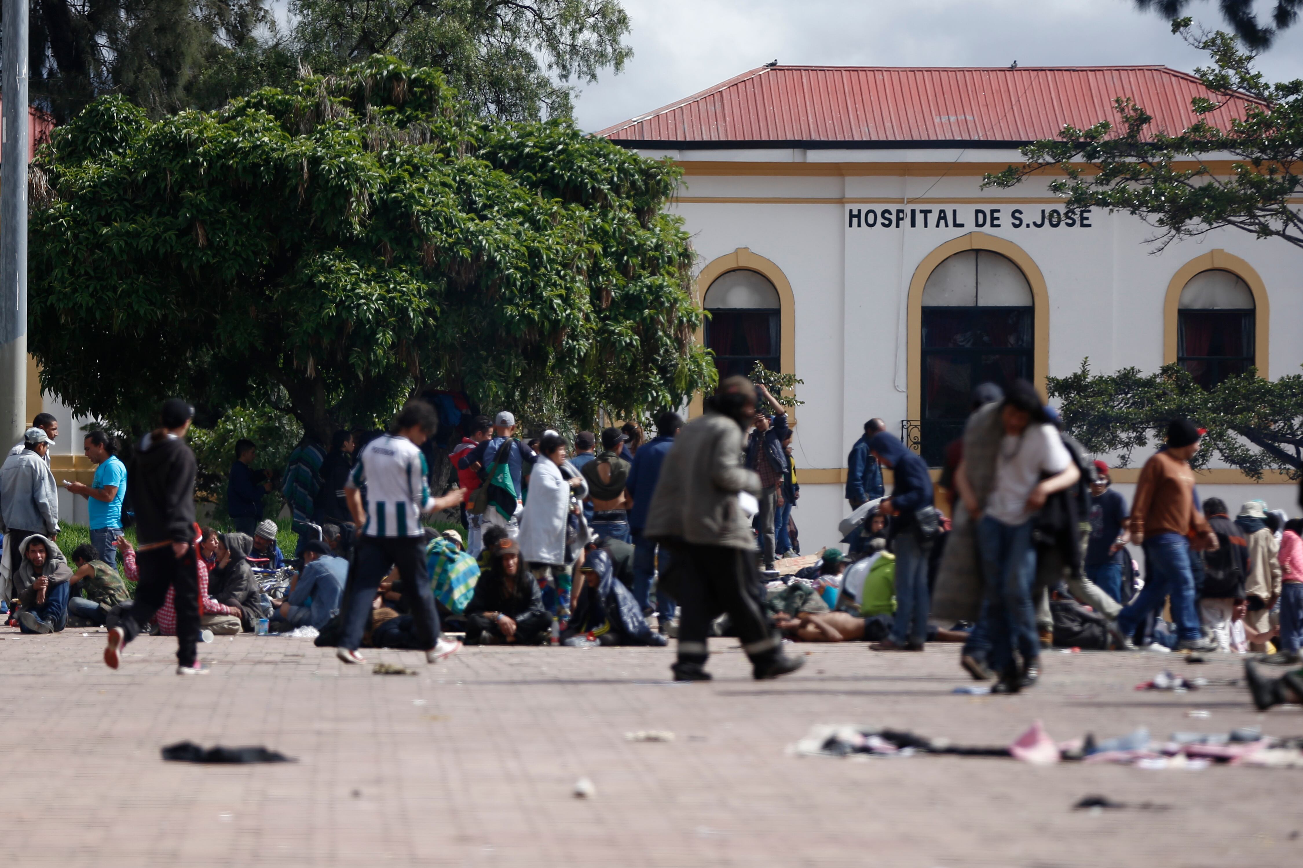 El hecho ocurrió el pasado lunes en la localidad de Los Mártires, Bogotá. Un reciclador de la zona encontró dos cuerpos sin vida en dos bolsas. Foto: Colprensa