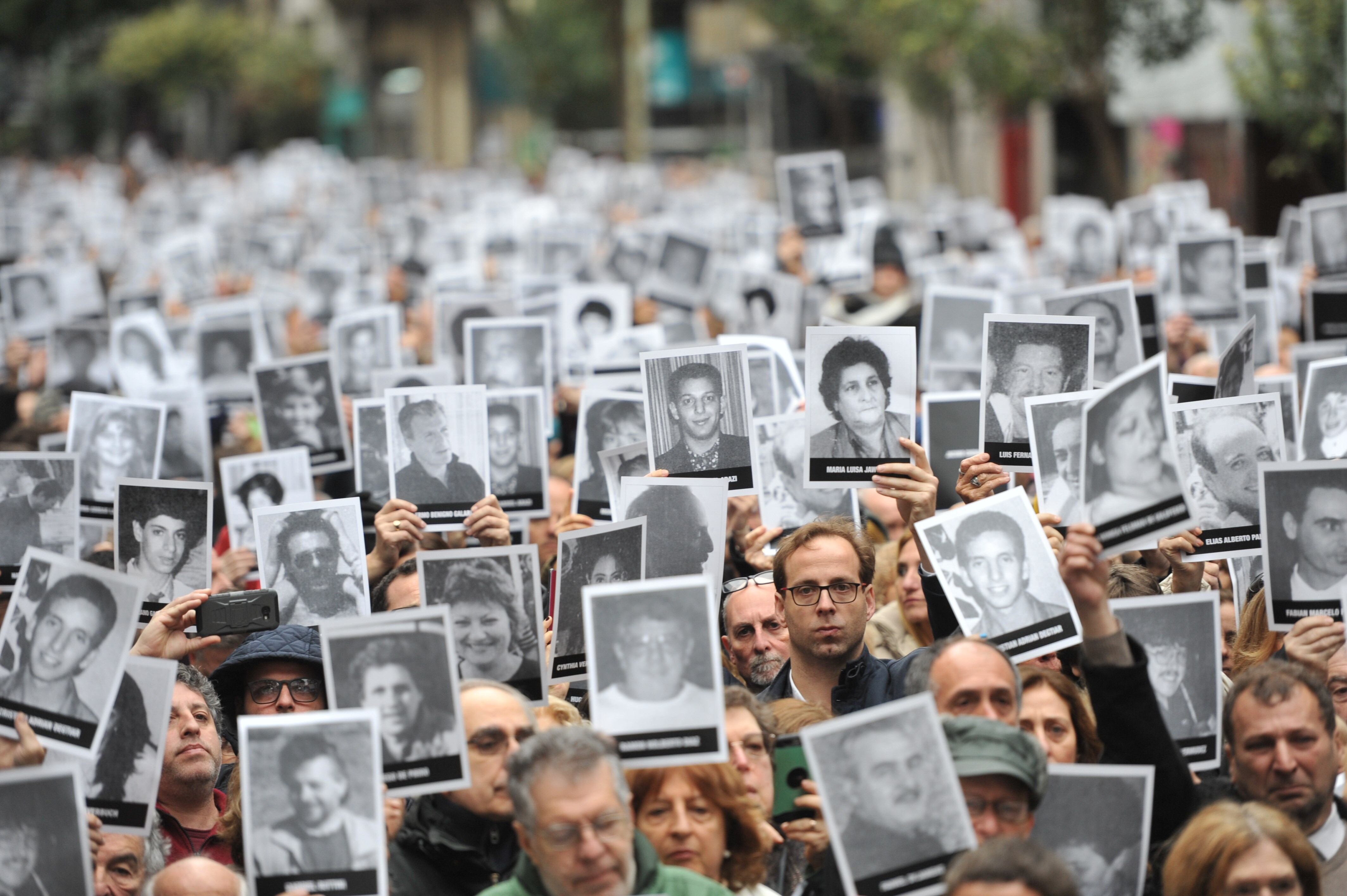 A 30 años del atentado, la AMIA realiza el acto central en conmemoración por las víctimas
