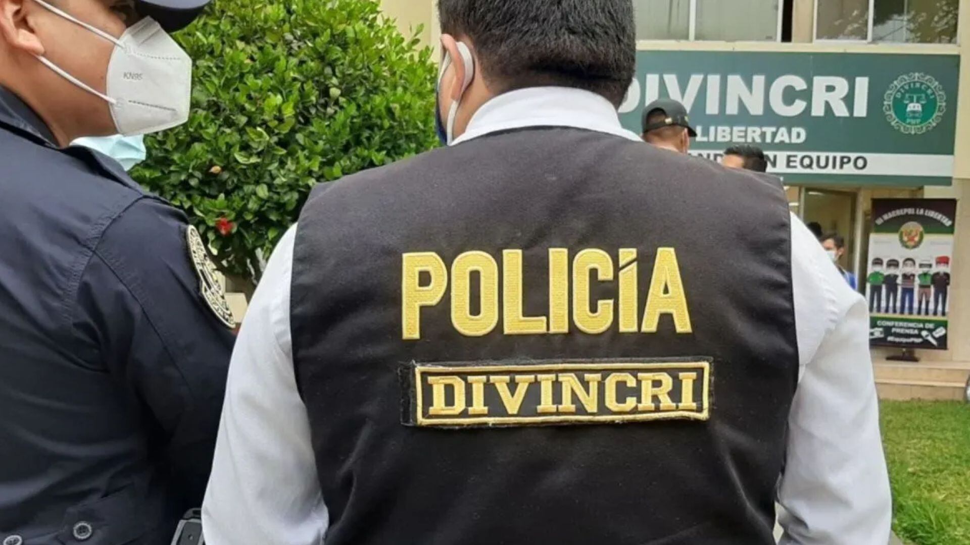 Miembros de la PNP lograron rescatar a la mujer y su hija tras dos días de cautiverio. (Foto: Andina)