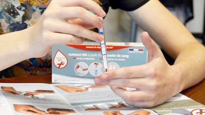 Así es ‘enVIHos’, el nuevo servicio gratuito de autotest del VIH a domicilio