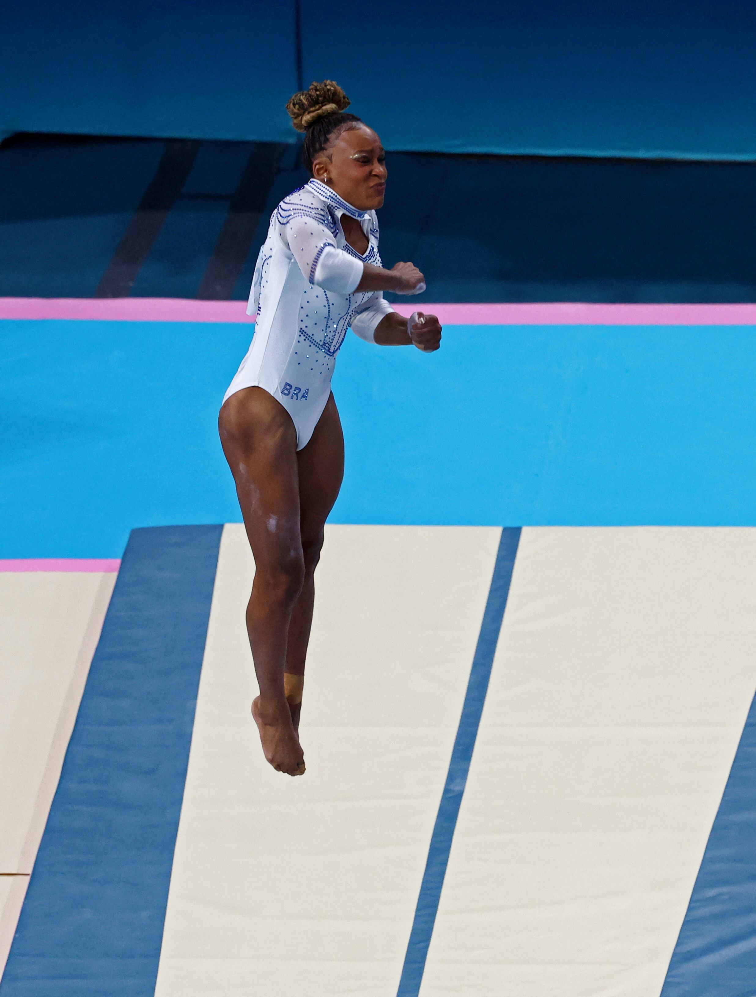 Paris 2024 Olympics - Artistic Gymnastics - Women's Vault Final - Bercy Arena, Paris, France - August 03, 2024. Rebeca Andrade of Brazil in action. REUTERS/Athit Perawongmetha