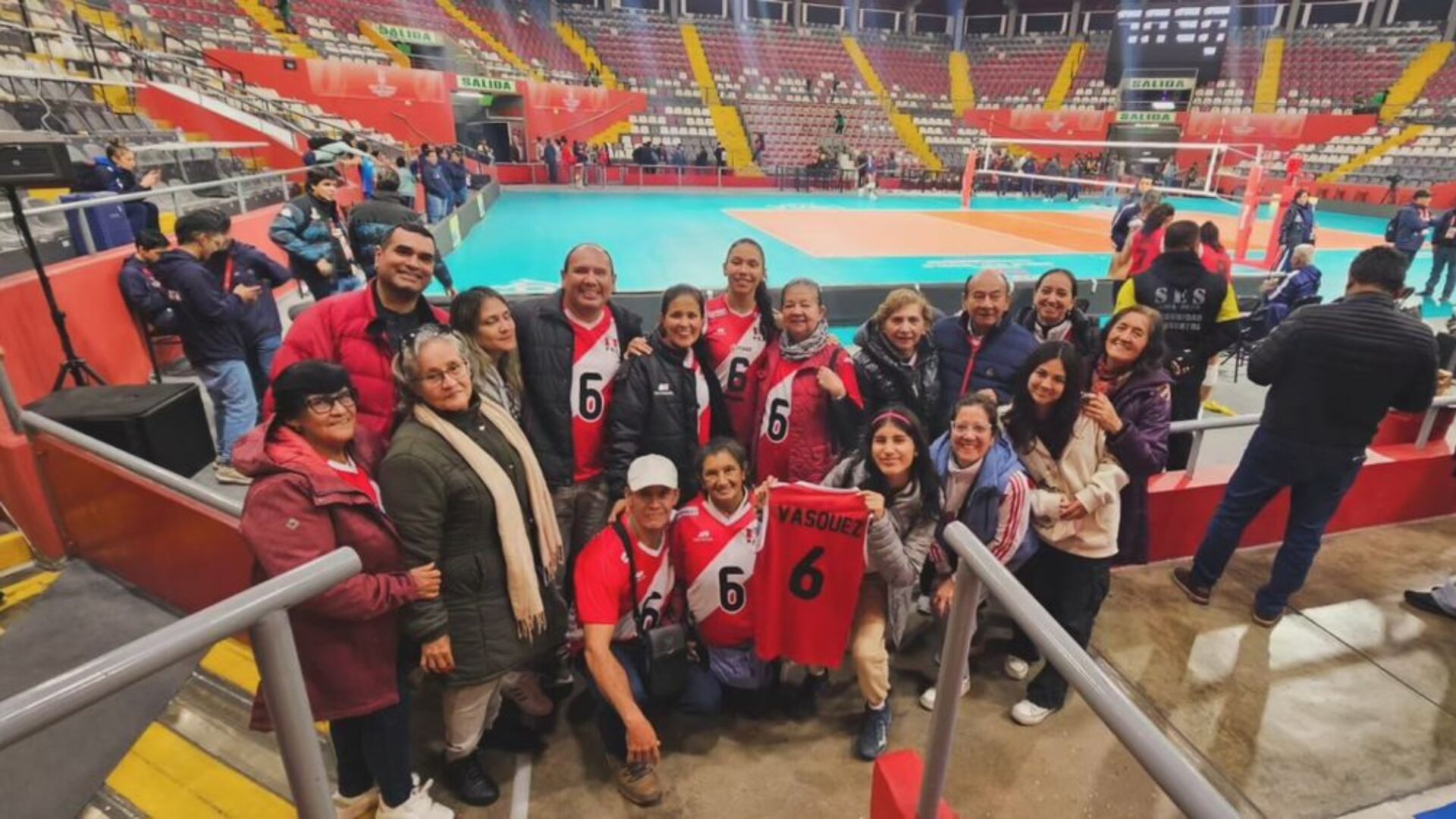 La familia de Ariana Vásquez viajó de Iquitos a Lima para verla en el Mundial Sub 17