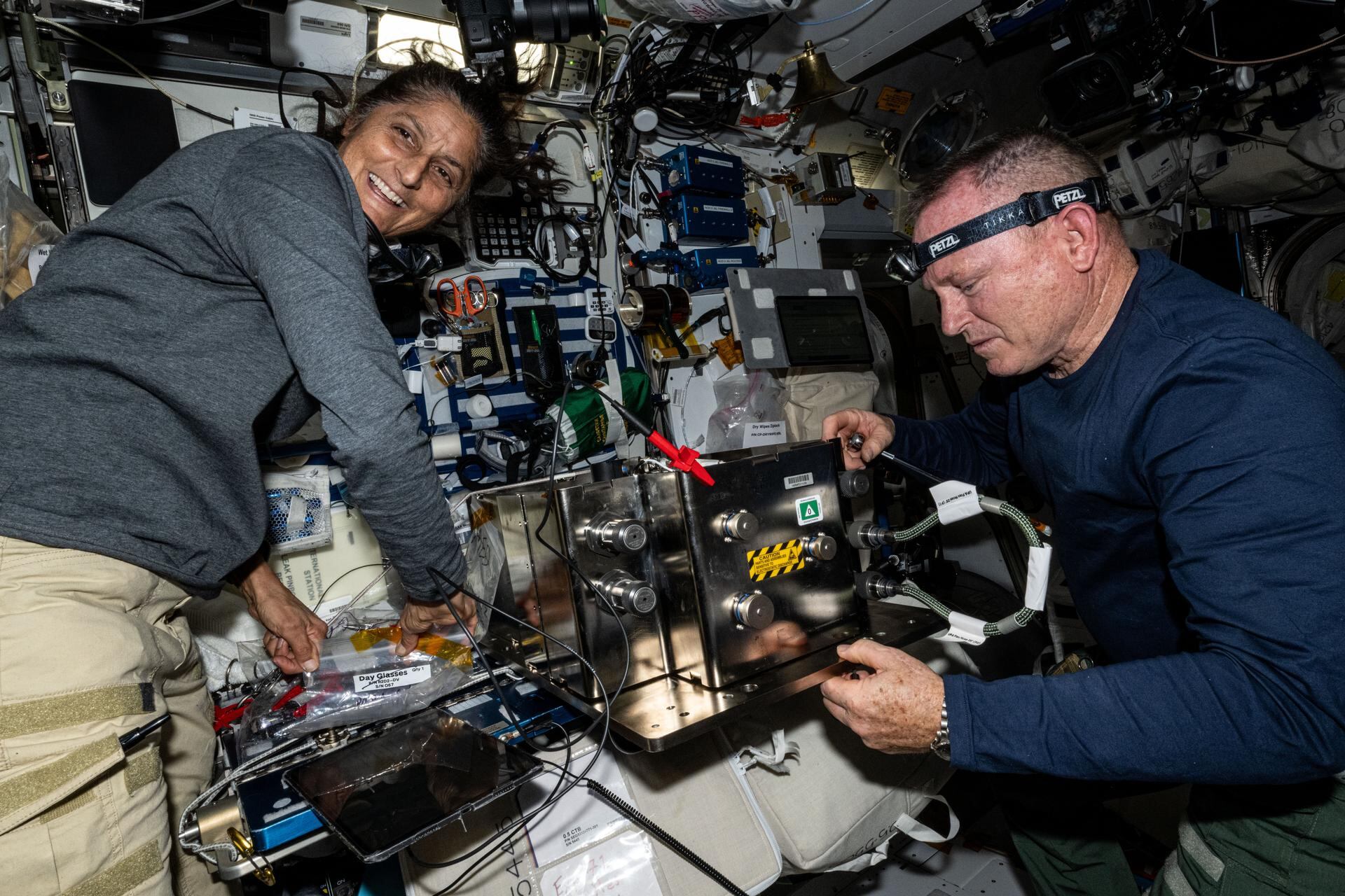 La vida de los astronautas atrapados en la nave Starliner