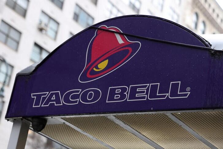 Para finales de año, Taco Bell usará IA de voz en cientos de ubicaciones en EE.UU. (REUTERS/Andrew Kelly)