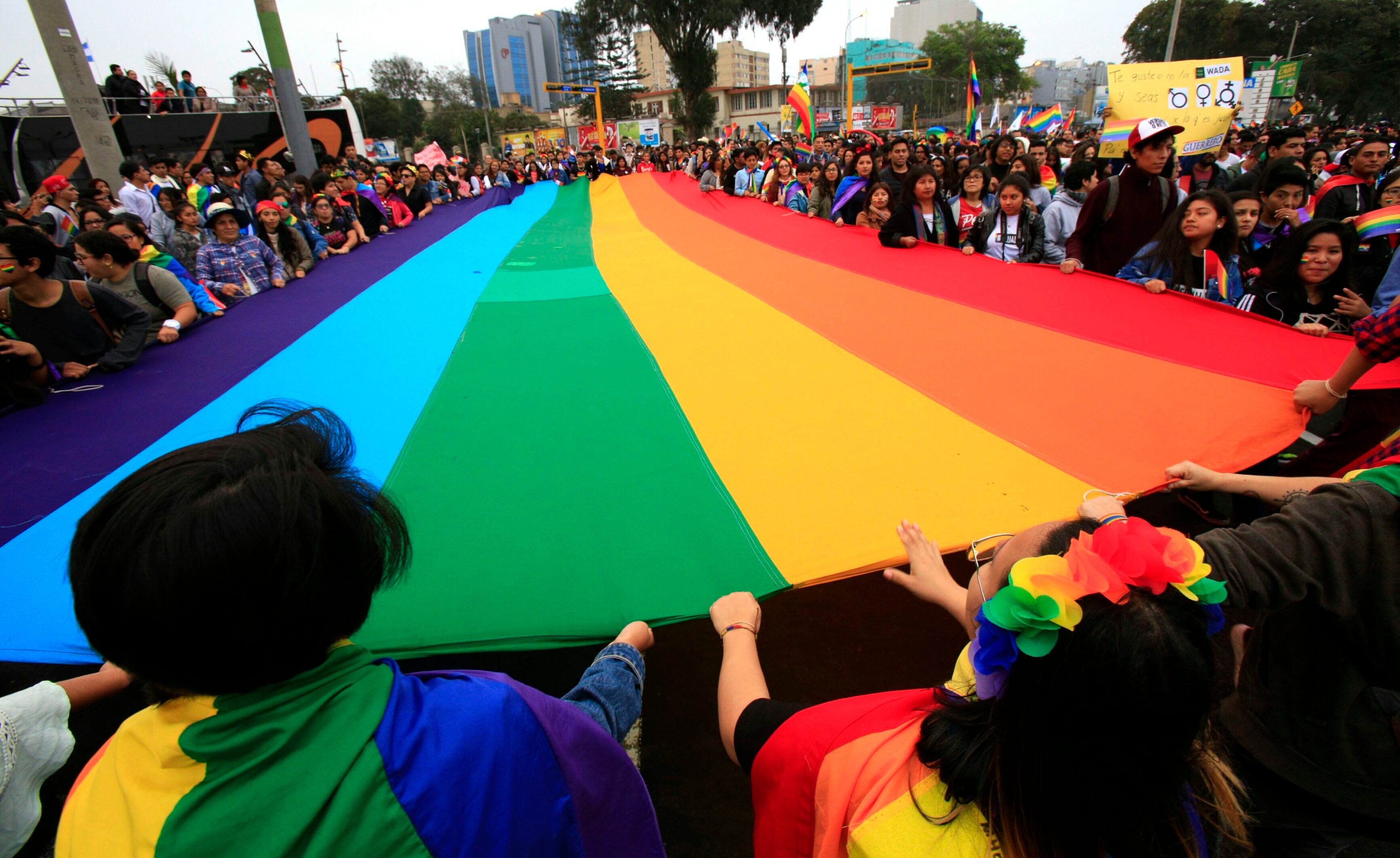 Todos los detalles de la Marcha del Orgullo en Perú. - Crédito: EFE/Ernesto Arias/Archivo