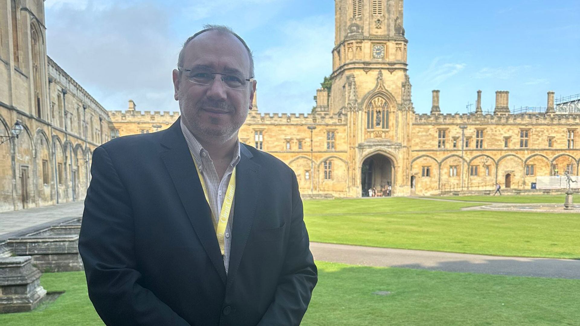 Fishel Szlajen, el rabino argentino graduado en Oxford