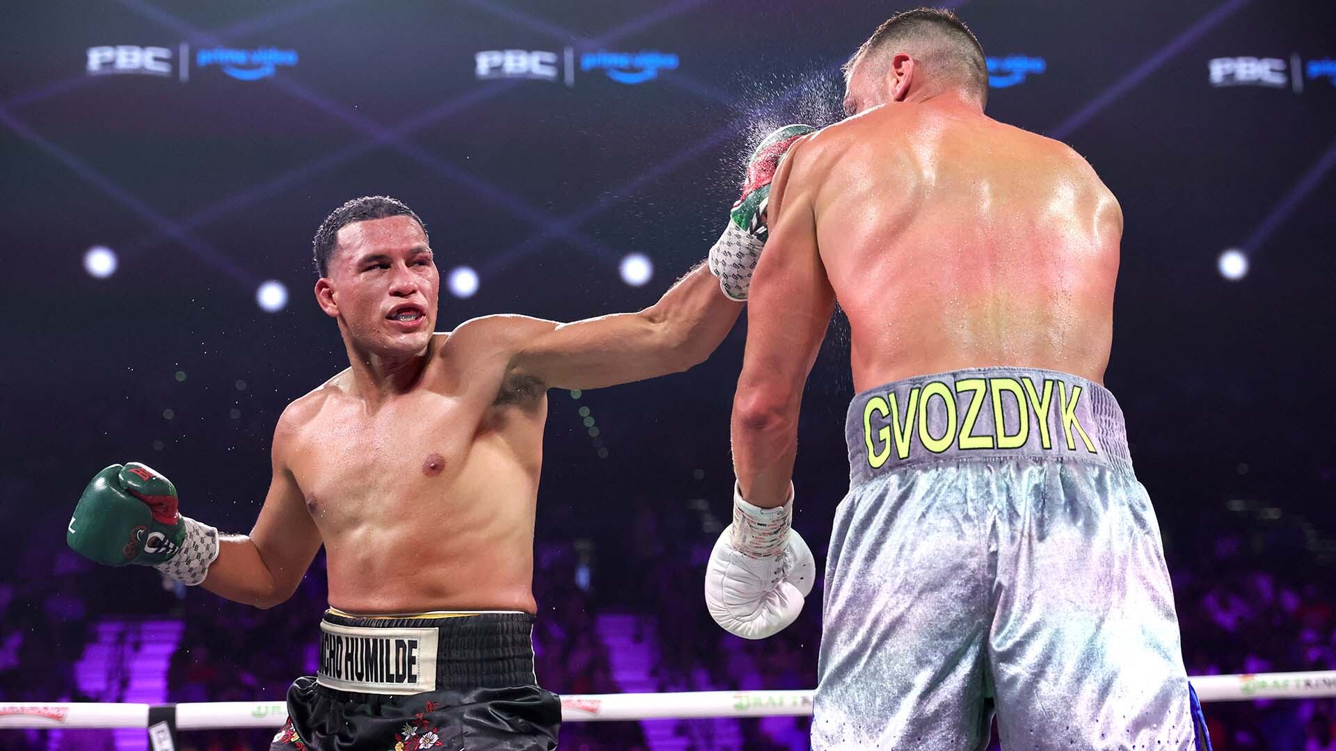 Tras derrotar a Oleksandr Gvozdyk, David Benavidez pide pelea contra Canelo Álvarez