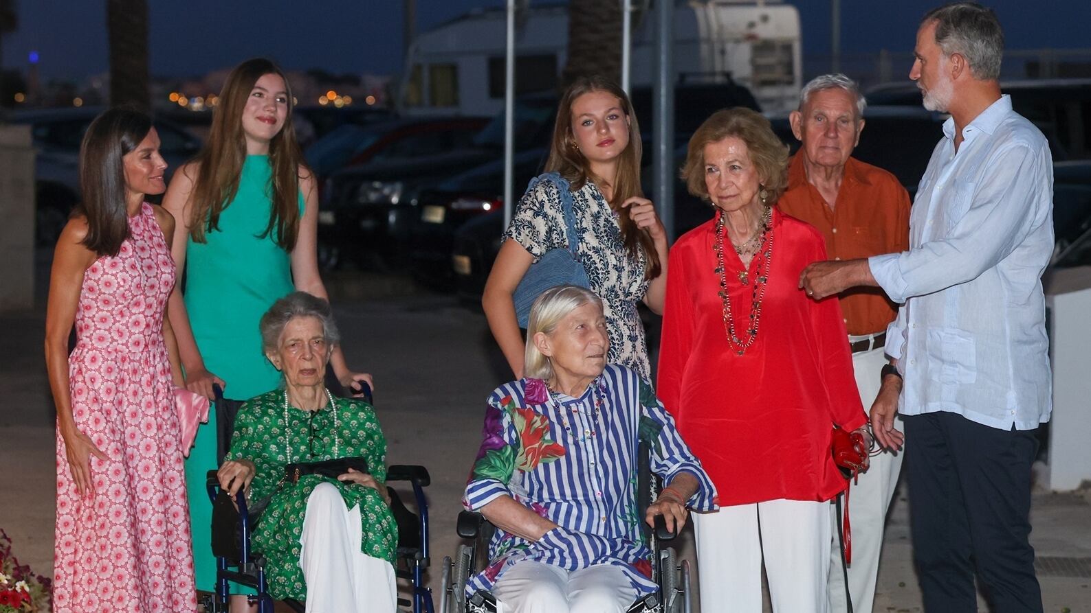 La Familia Real disfruta de una distendida cena durante sus vacaciones en Mallorca